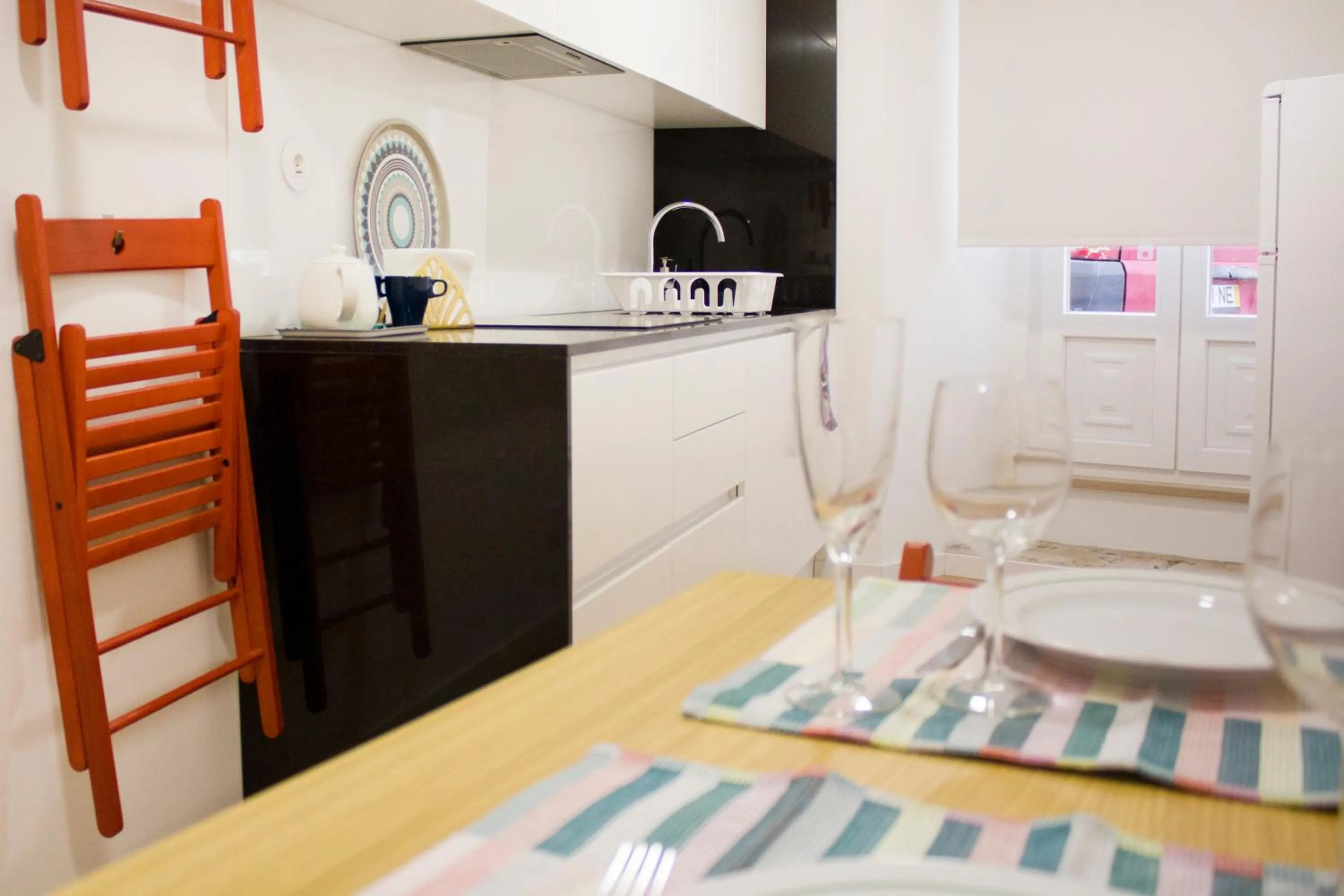 Kitchen or kitchenette, Bed in Residenza Dutzu - Aparthotel Leiria