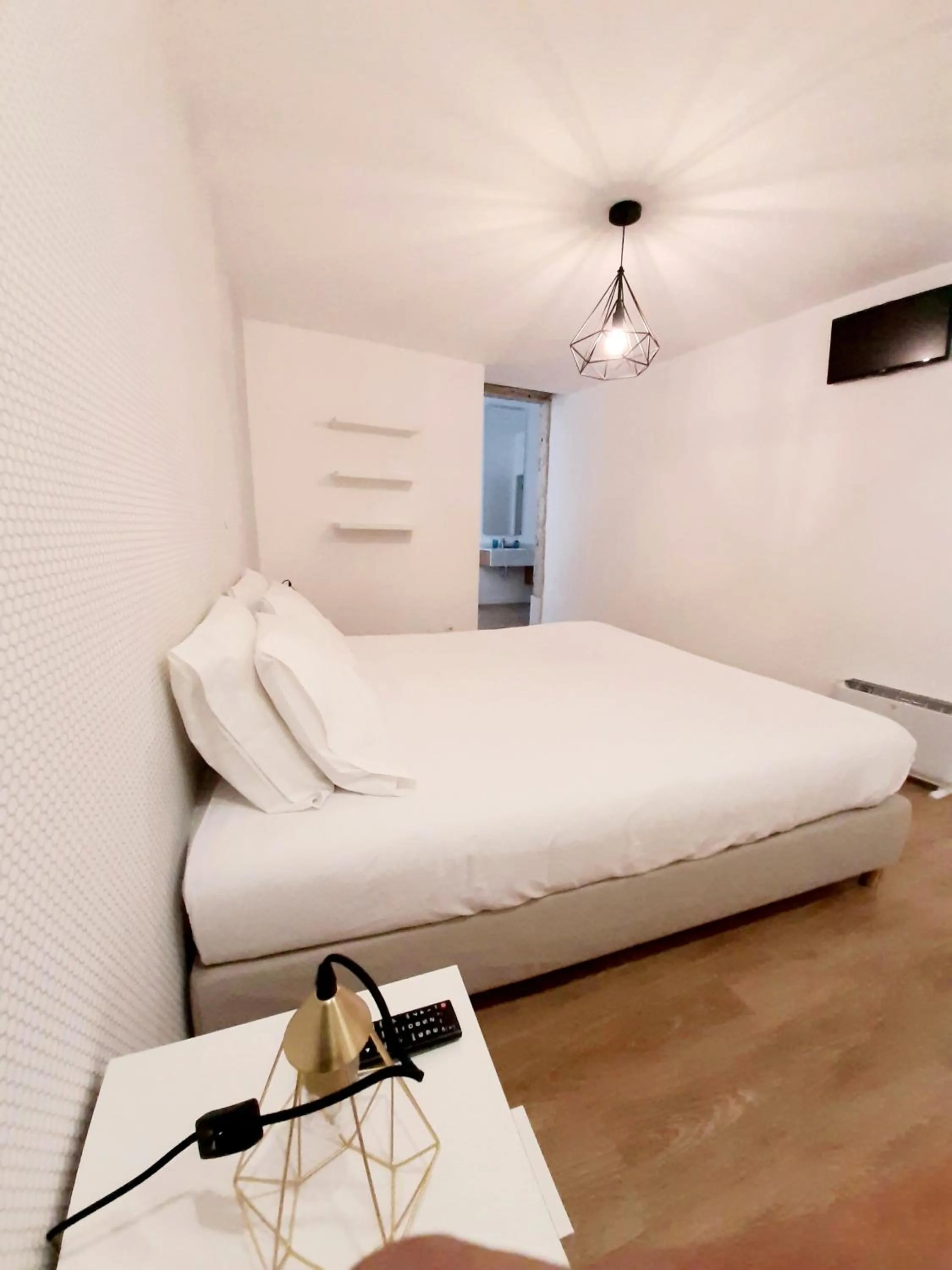 Photo of the whole room, Bed in Residenza Dutzu - Aparthotel Leiria