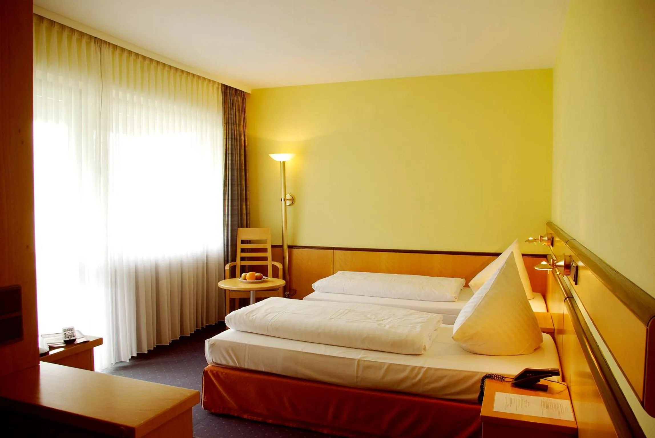 Photo of the whole room, Bed in Parkhotel "Am Schänzchen"