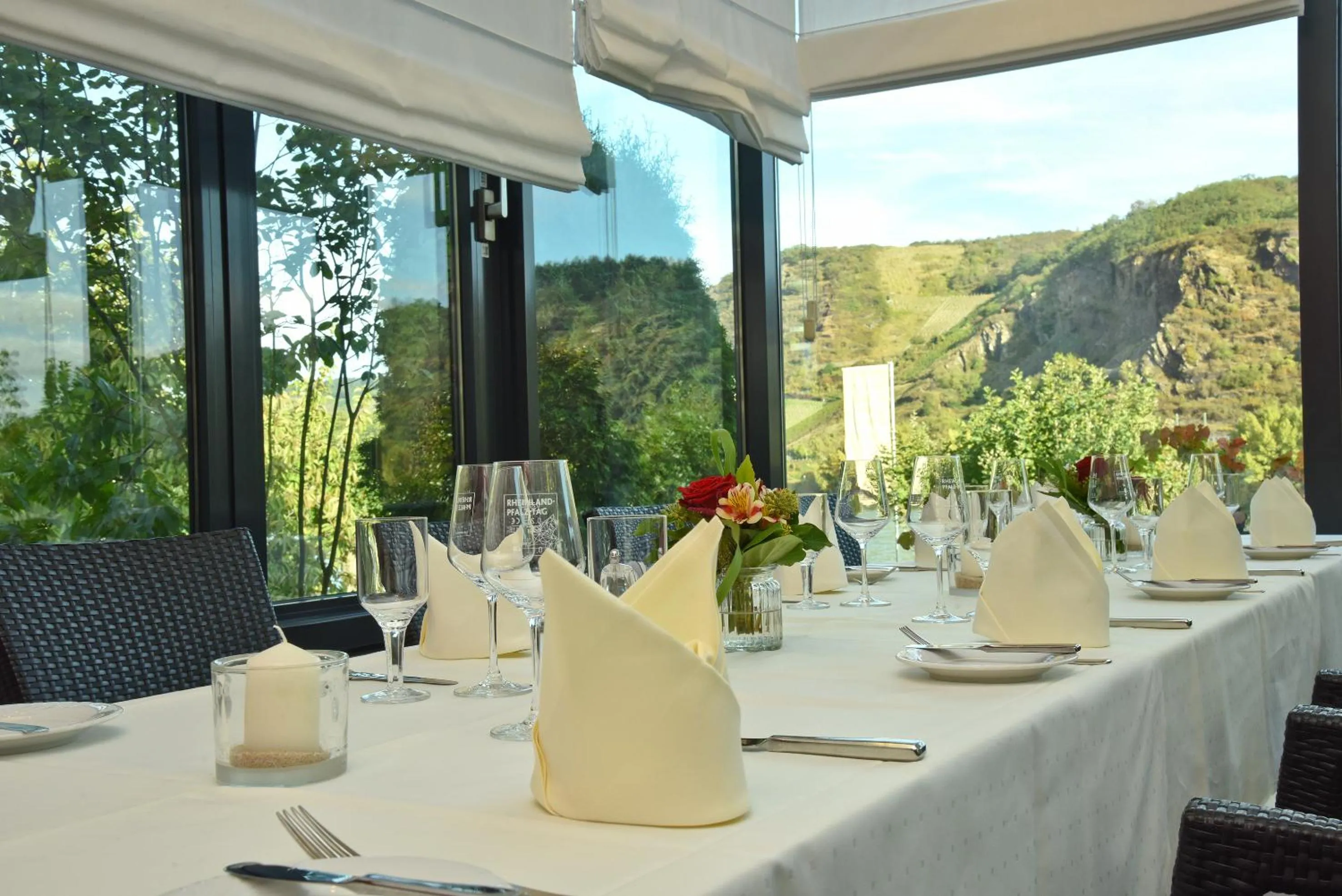 Restaurant/places to eat in Parkhotel "Am Schänzchen"