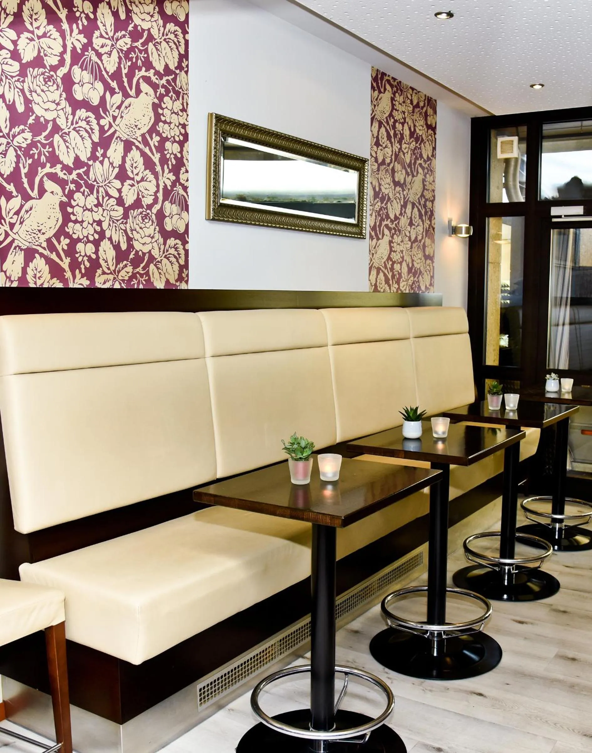 Lounge or bar in Parkhotel "Am Schänzchen"