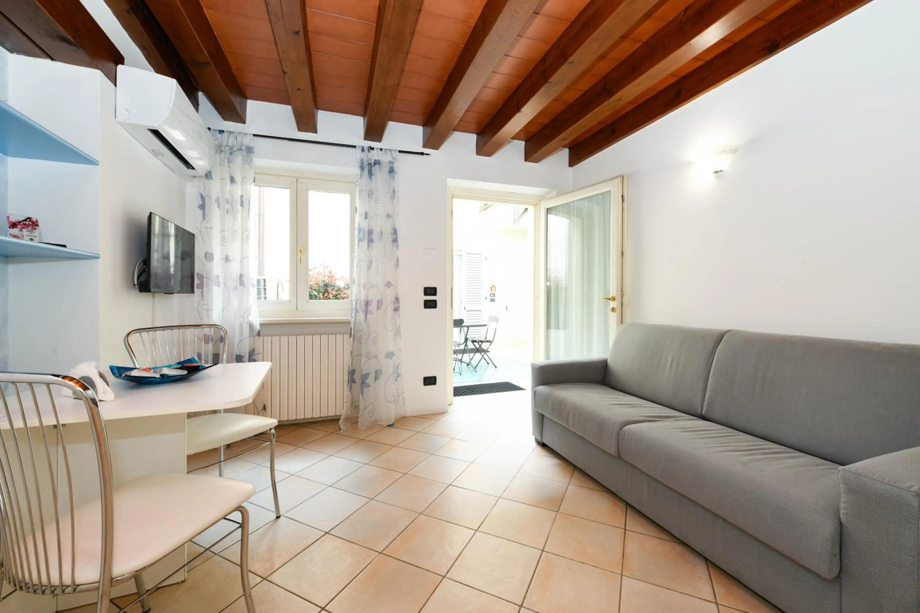 Living room in Flowers Apartments