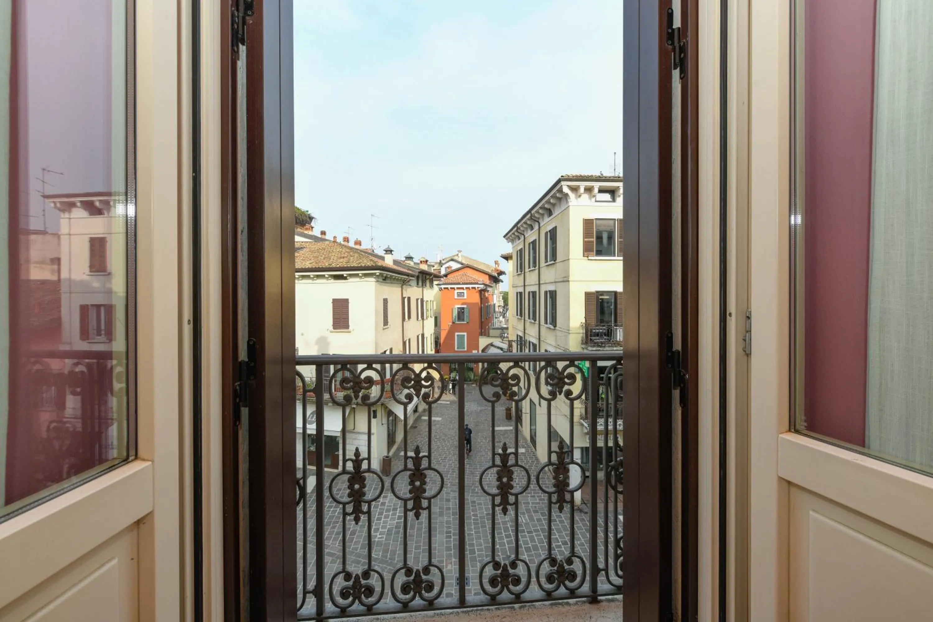 Balcony/Terrace in Flowers Apartments