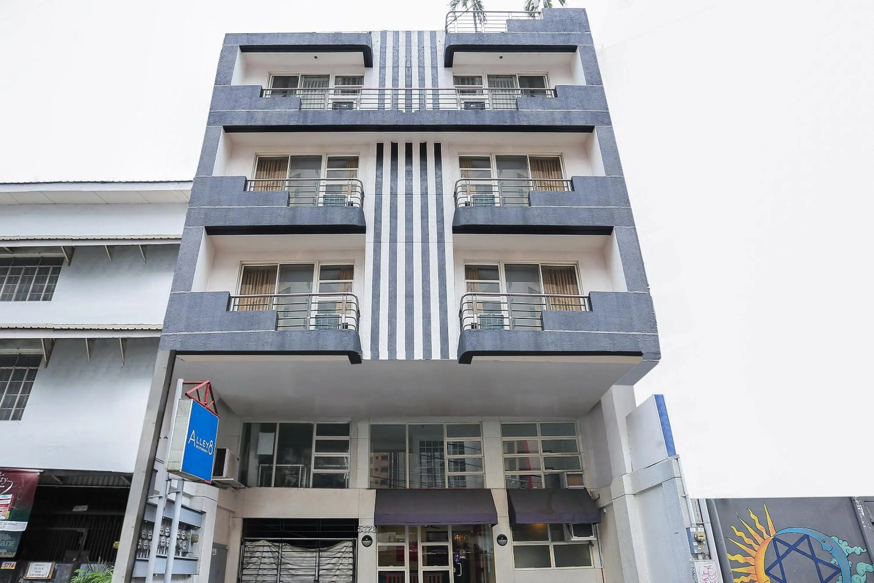 Property building in Alley 8 Makati