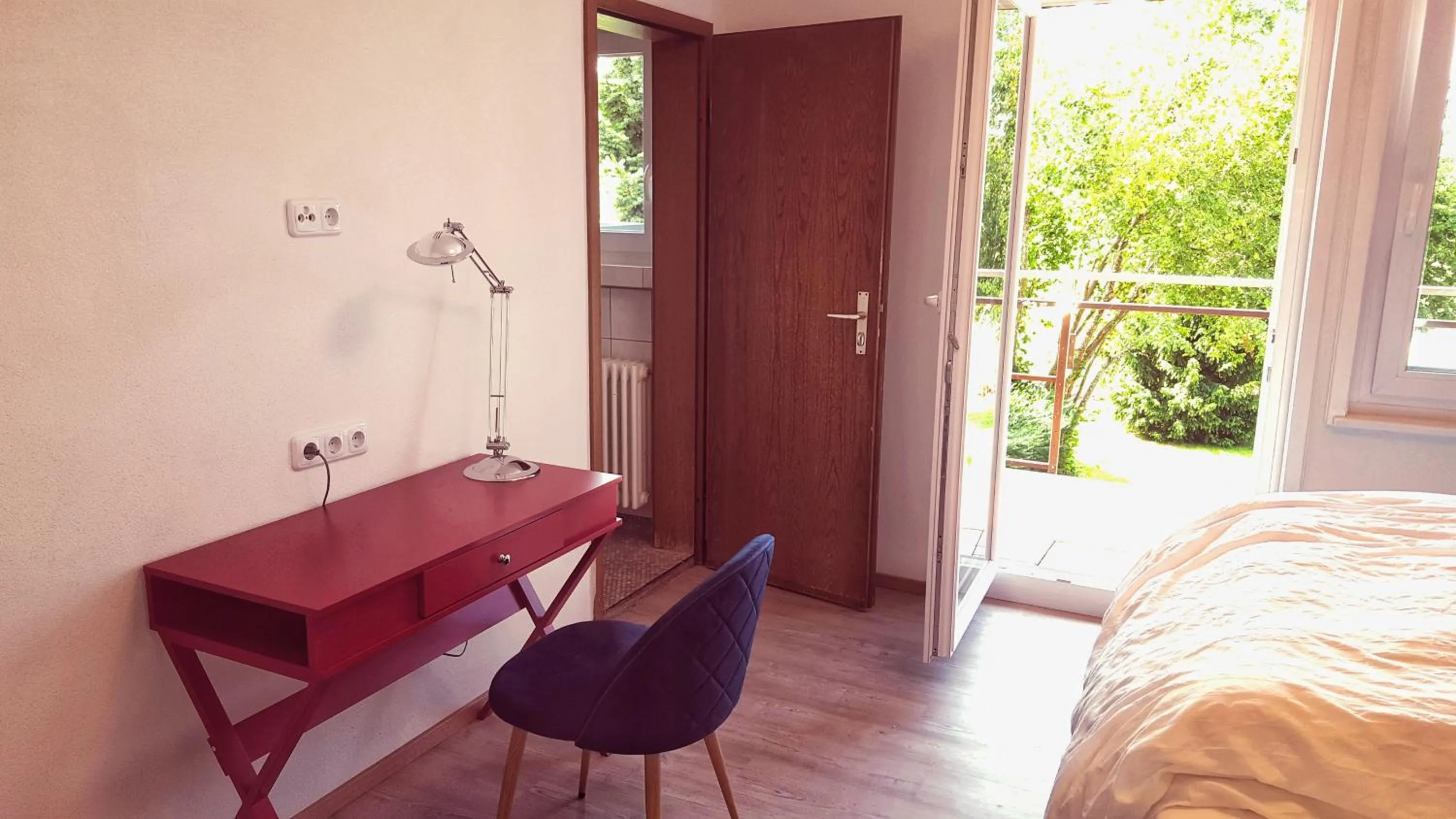 Photo of the whole room, Bed in Hotel Restaurant Sonnenschein