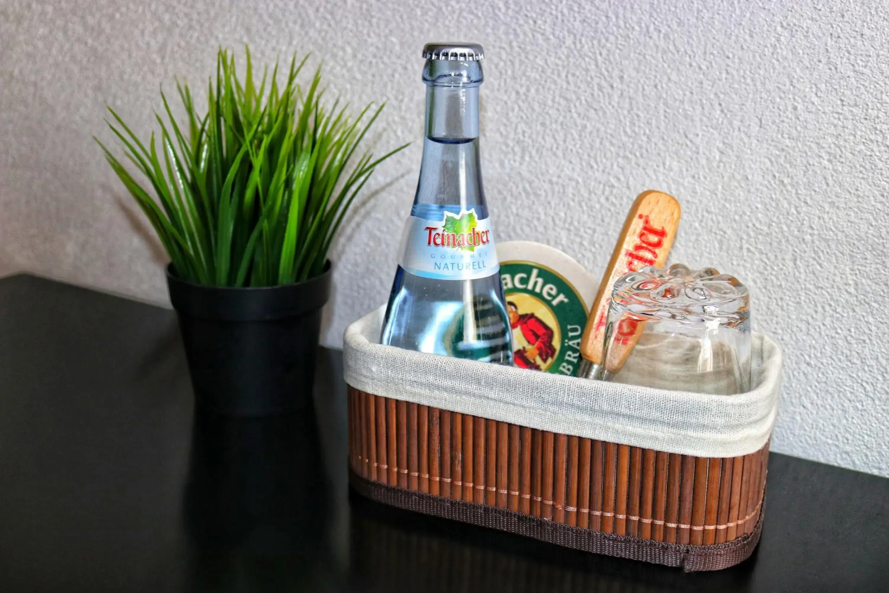 Einzelzimmer Stern - single occupancy in Hotel Restaurant Sonnenschein Einzelzimmer Stern - single occupancy in Hotel Restaurant Sonnenschein