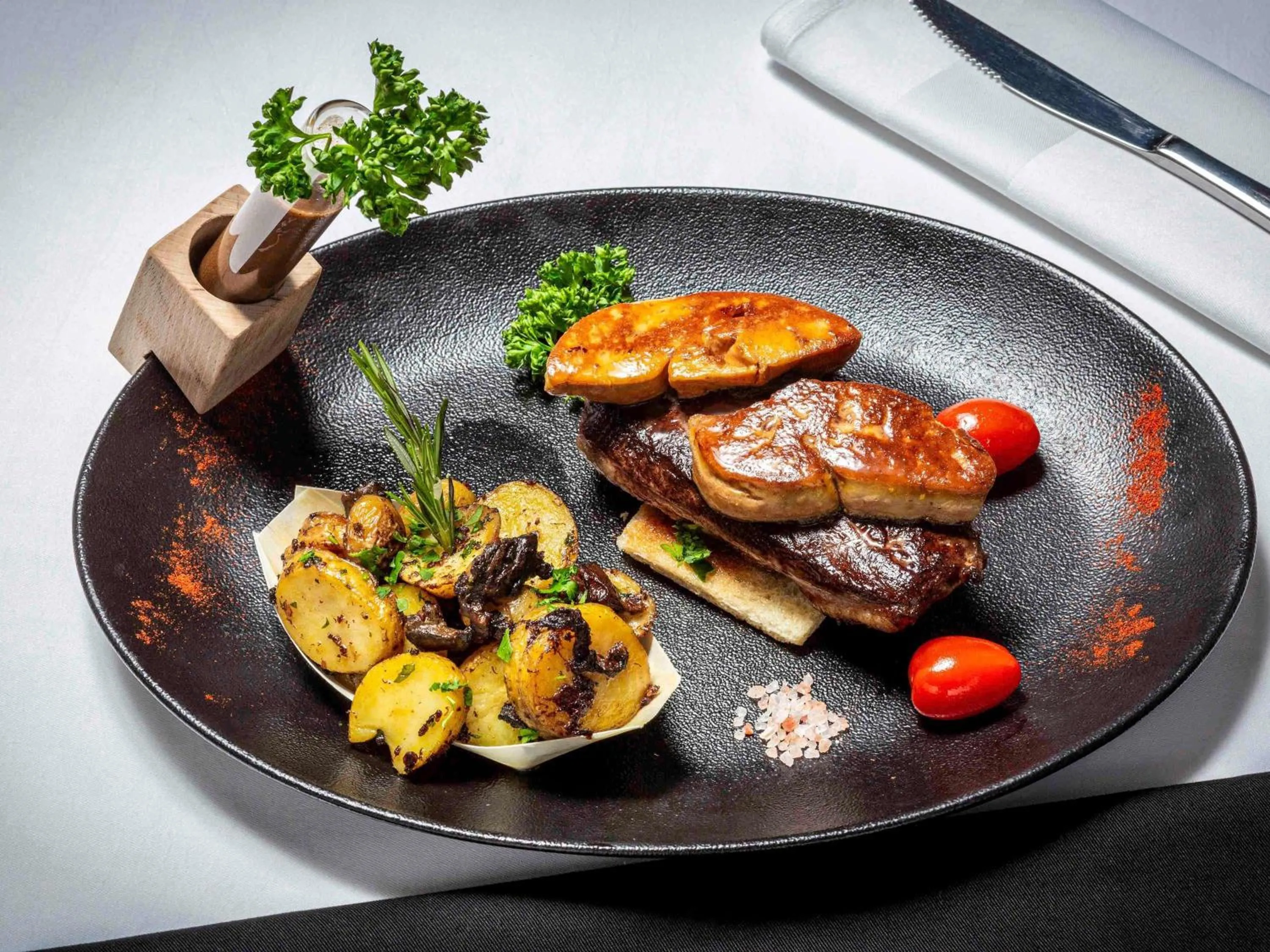 Property building in Mercure Lourdes Impérial