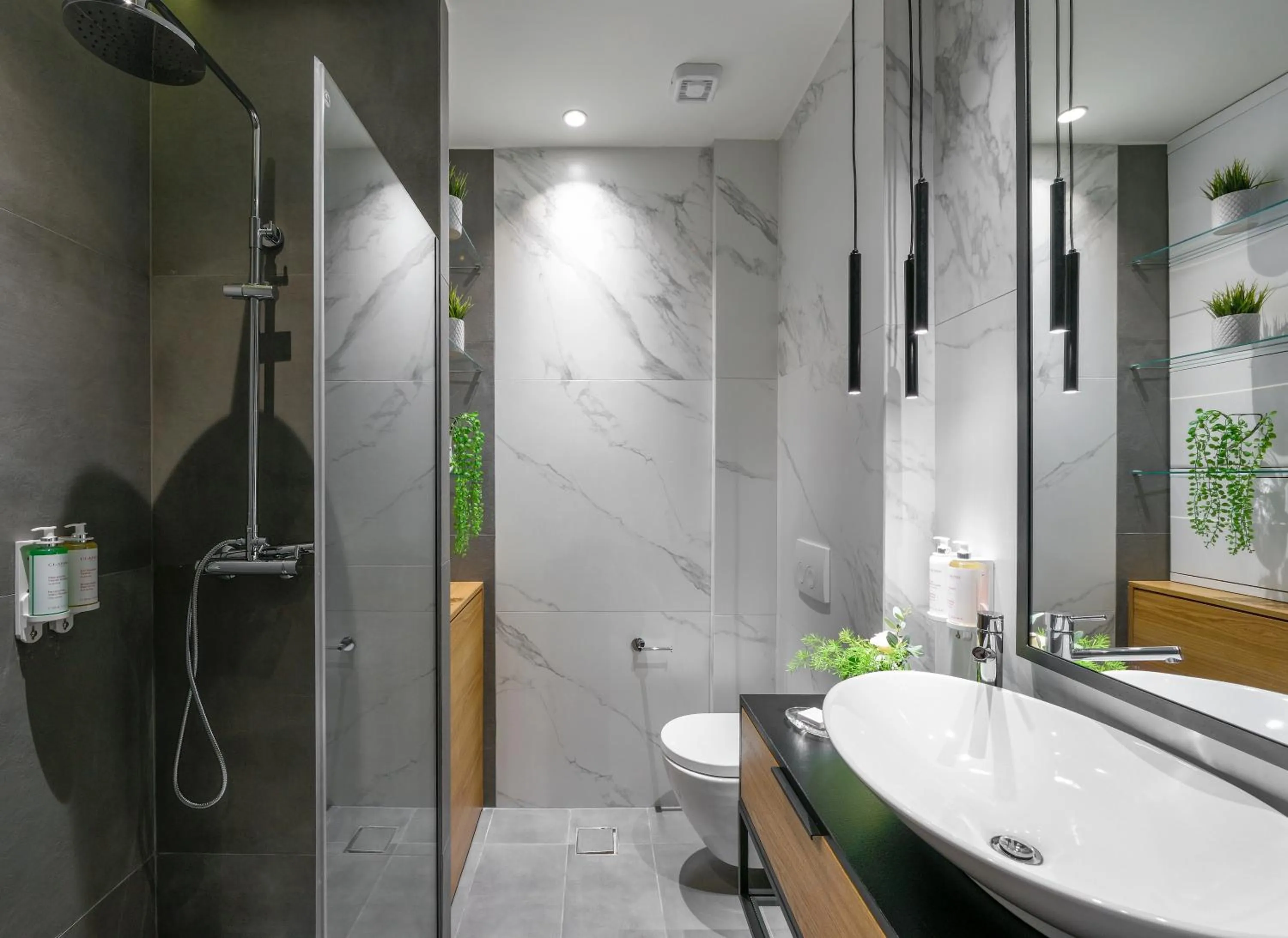 Shower in Olvios Luxury Suites