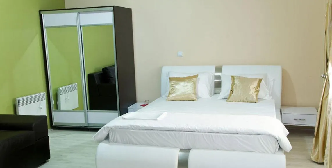 Hotel Leder