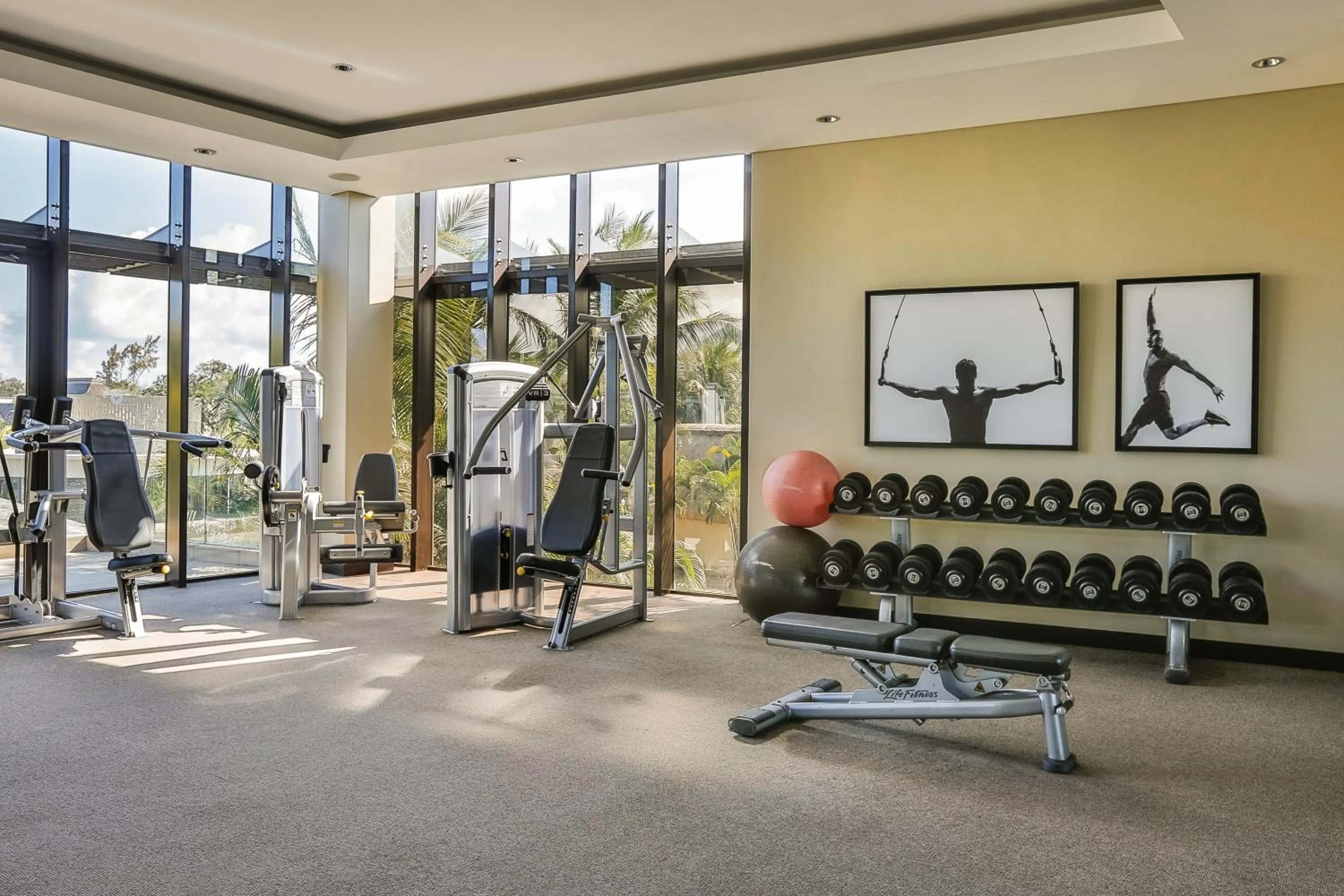 Fitness centre/facilities in Anahita Golf & Spa Resort