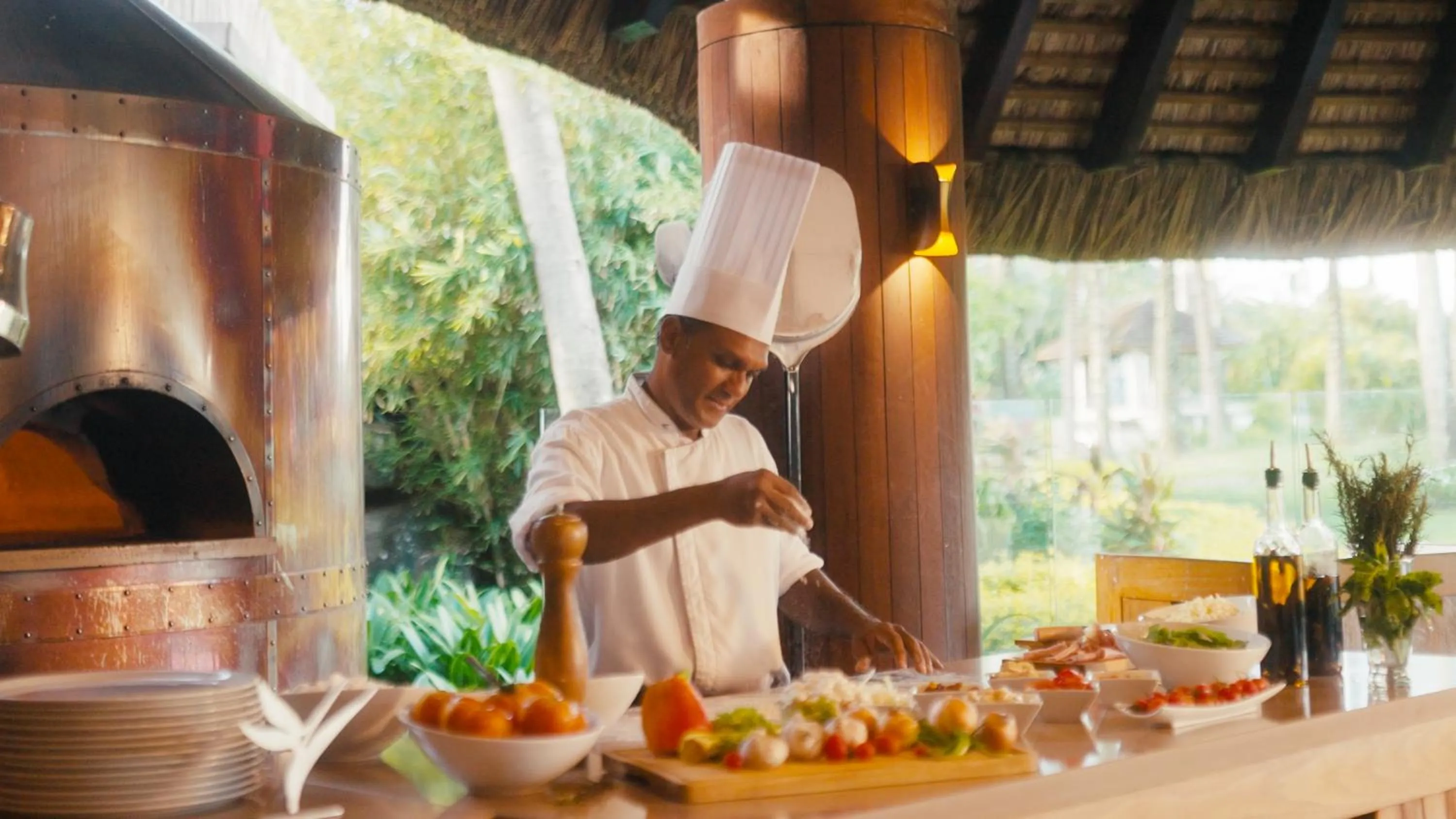Restaurant/places to eat in Anahita Golf & Spa Resort