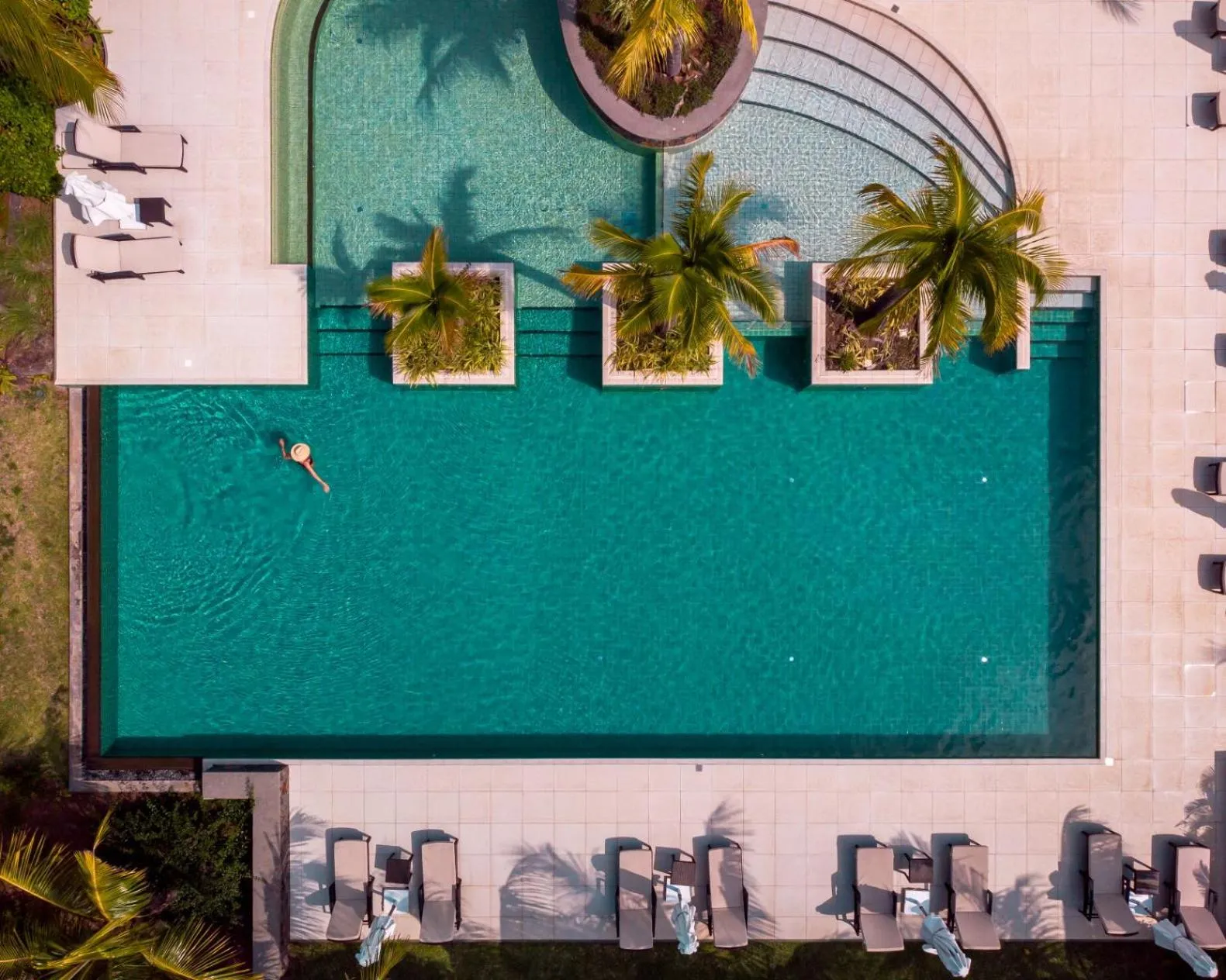 Pool view in Anahita Golf & Spa Resort