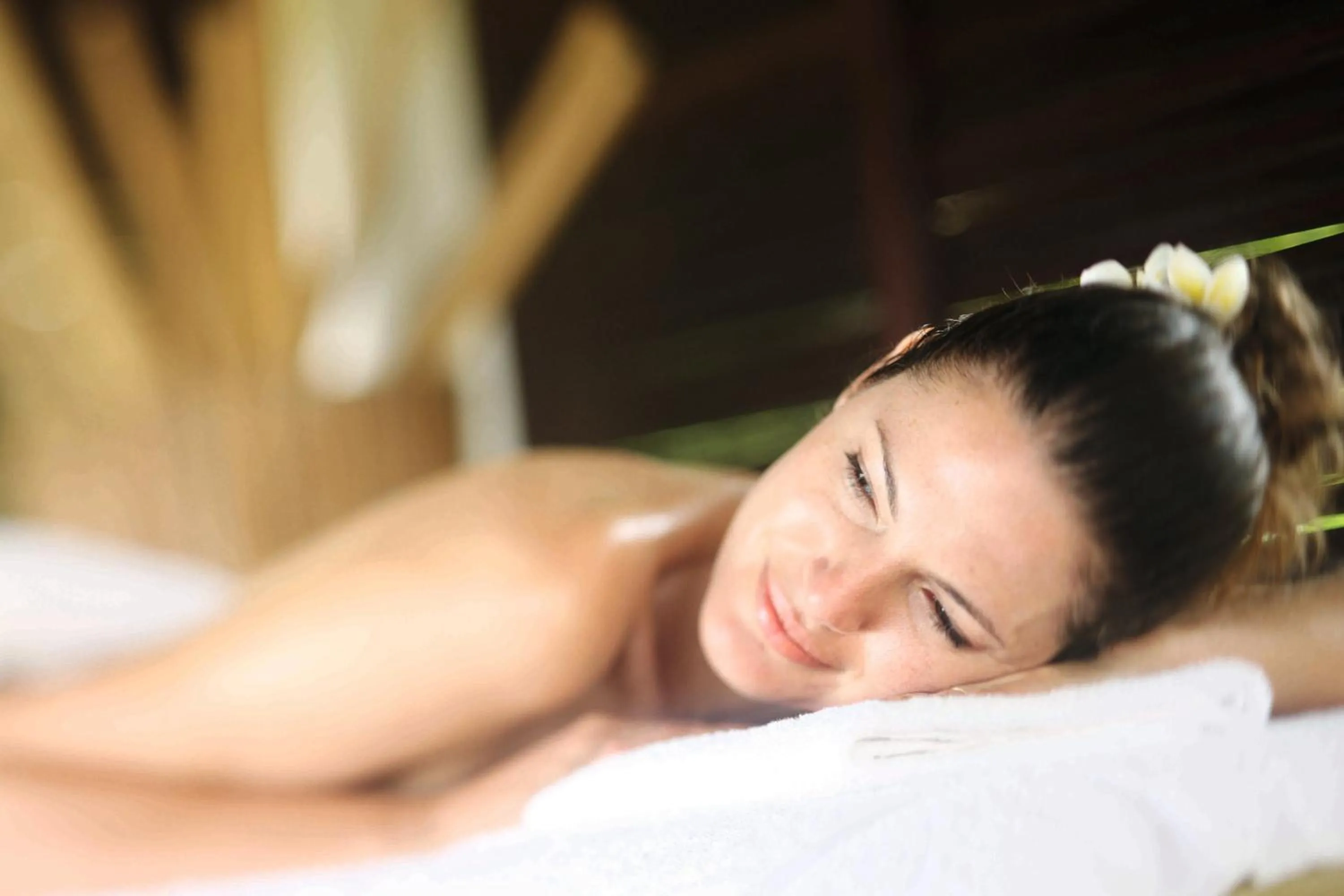 Massage in Anahita Golf & Spa Resort