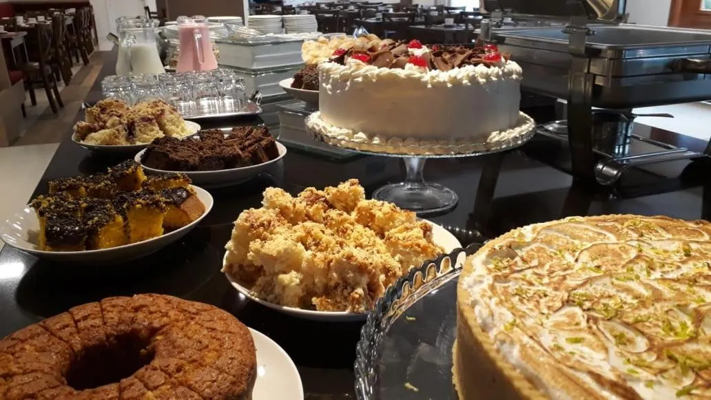 Breakfast in Hotel Alles Berg