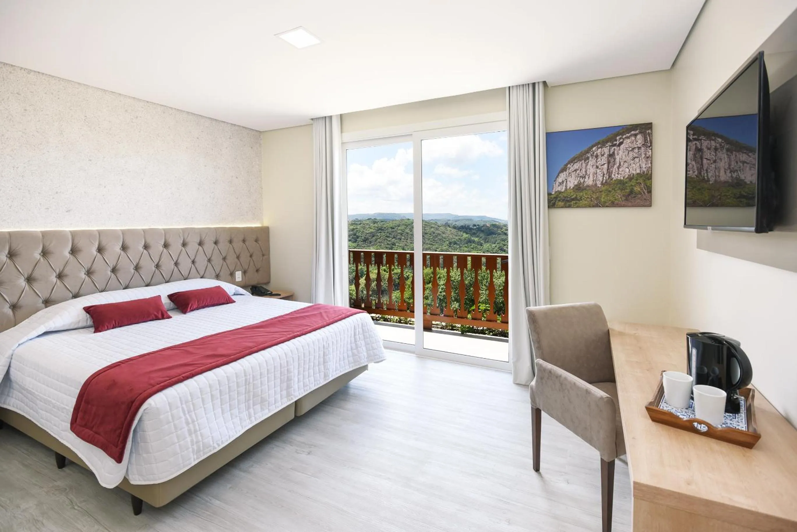 Photo of the whole room, Bed in Hotel Alles Berg