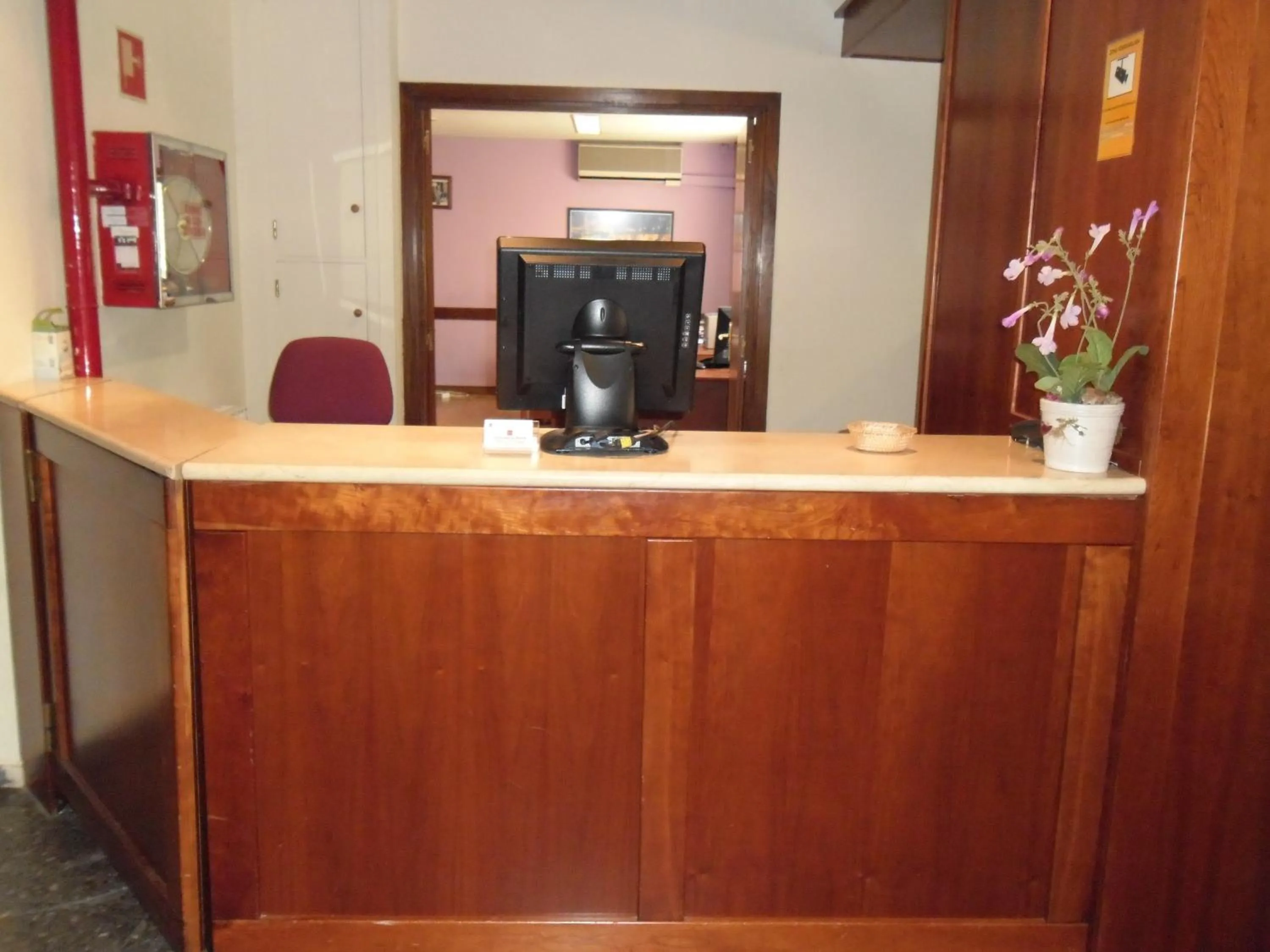 Lobby or reception in Hotel Escuela Madrid