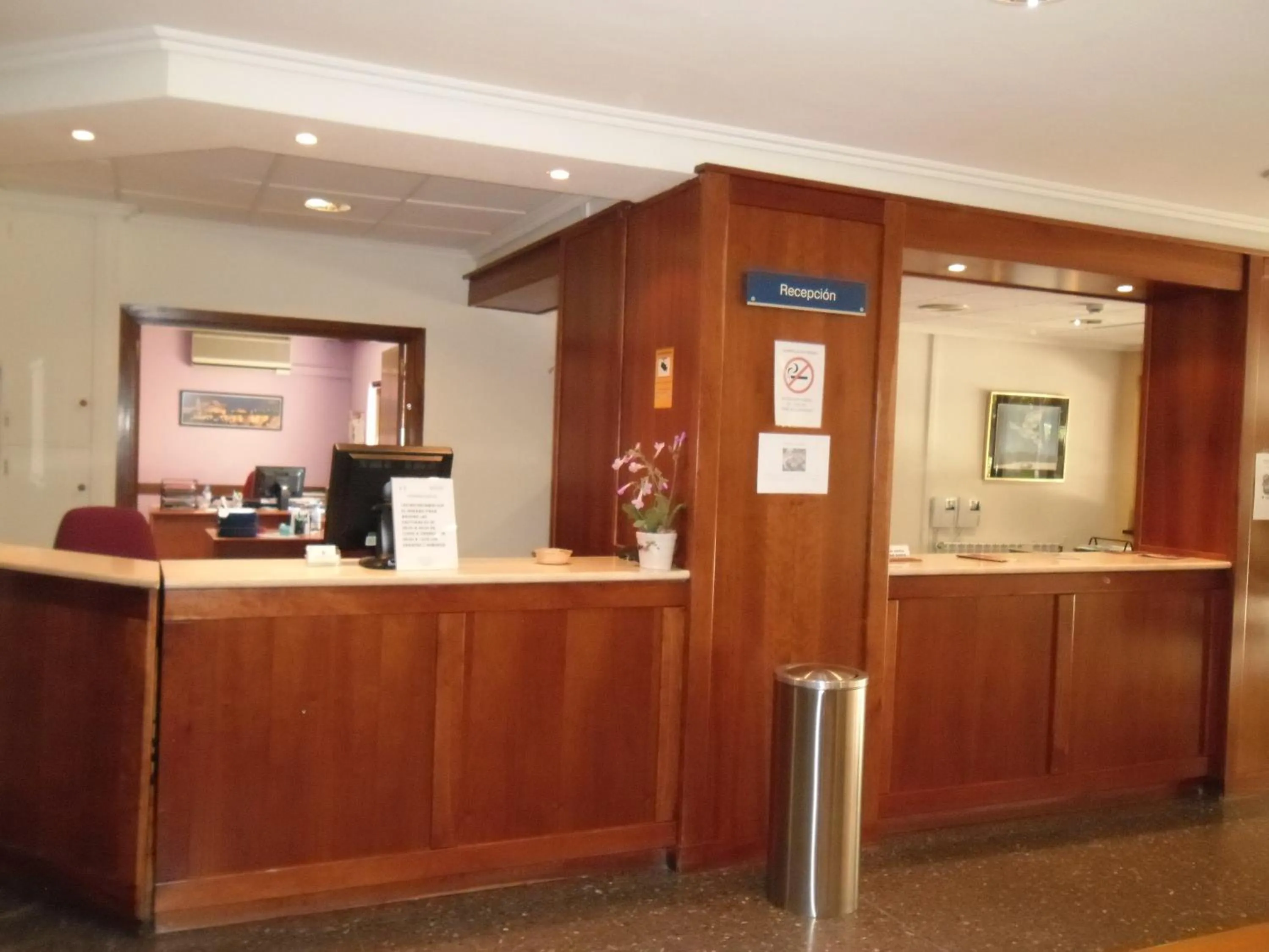 Lobby or reception in Hotel Escuela Madrid