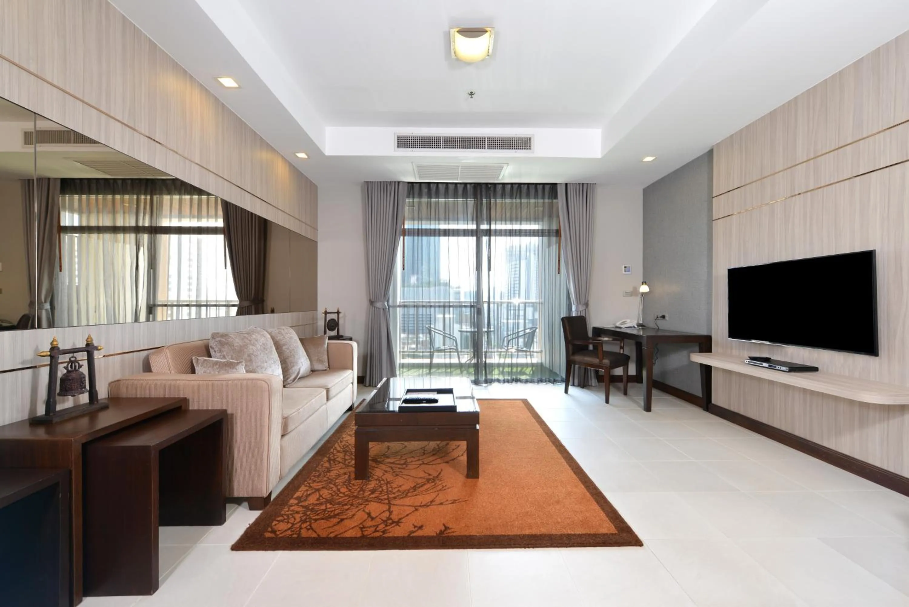 Living room, Bed in Grand Asoke Suites Boutique Residence