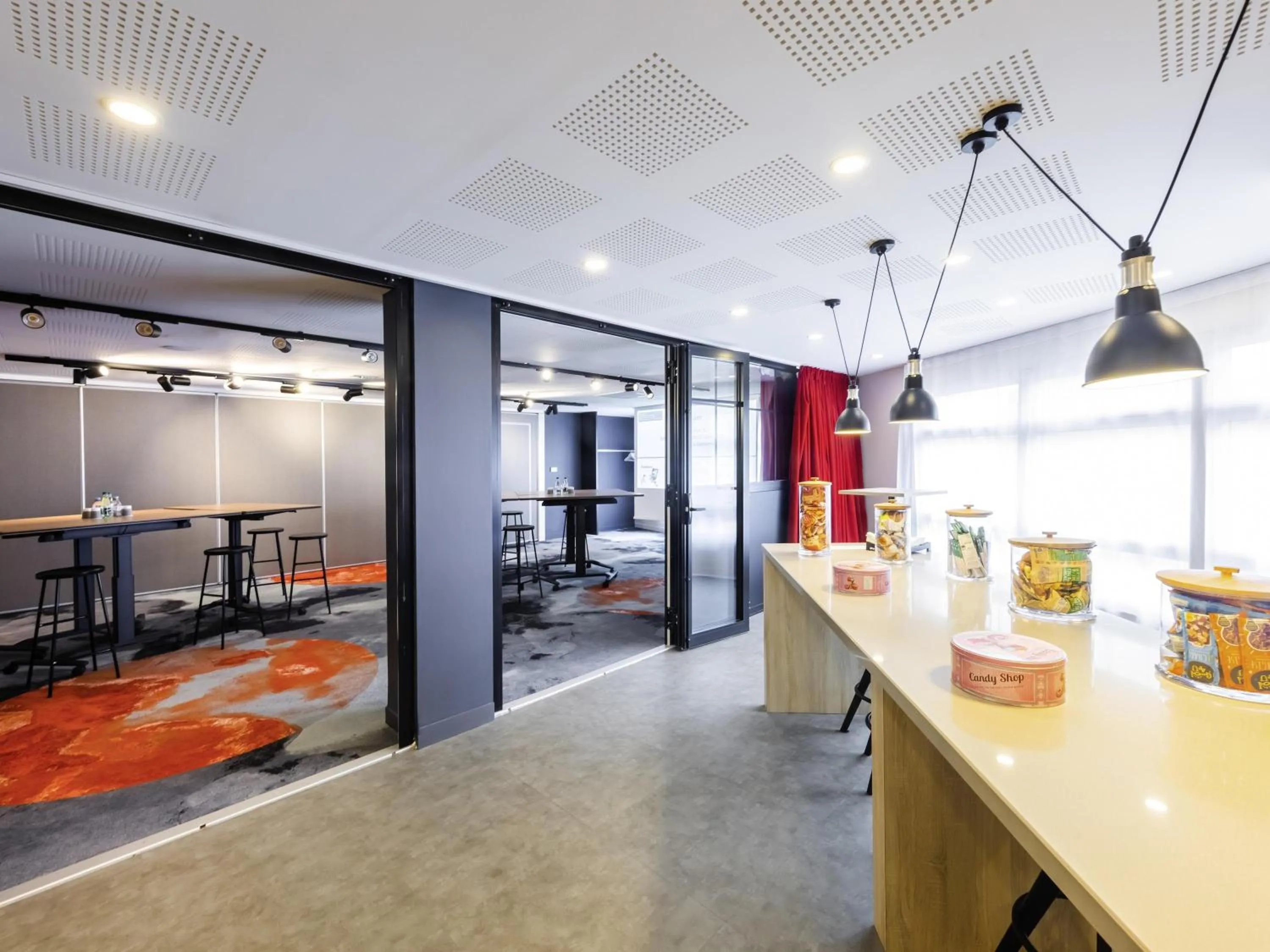 Meeting/conference room in Mercure Paris Massy Gare TGV