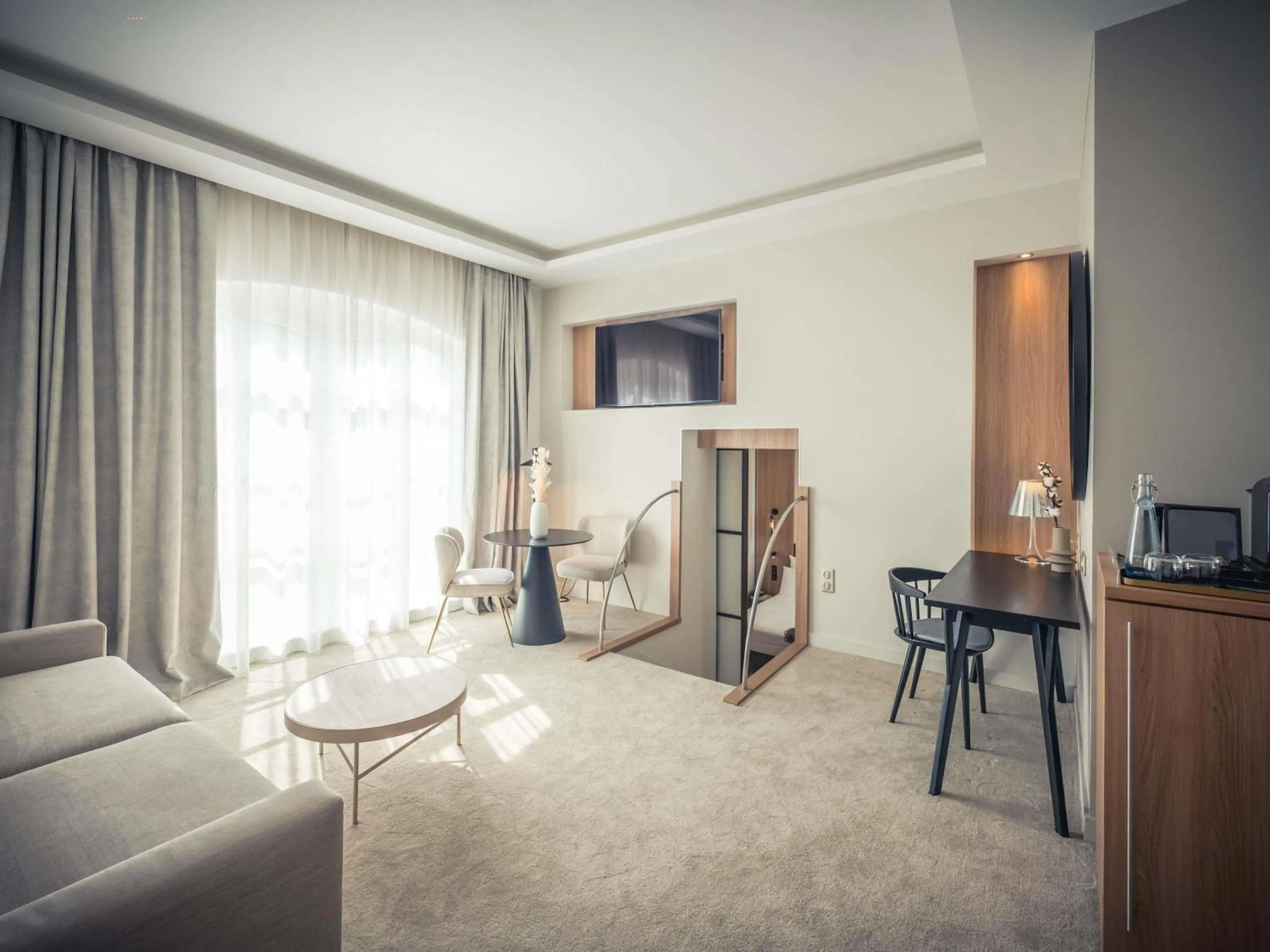 Bedroom in Mercure Troyes Centre