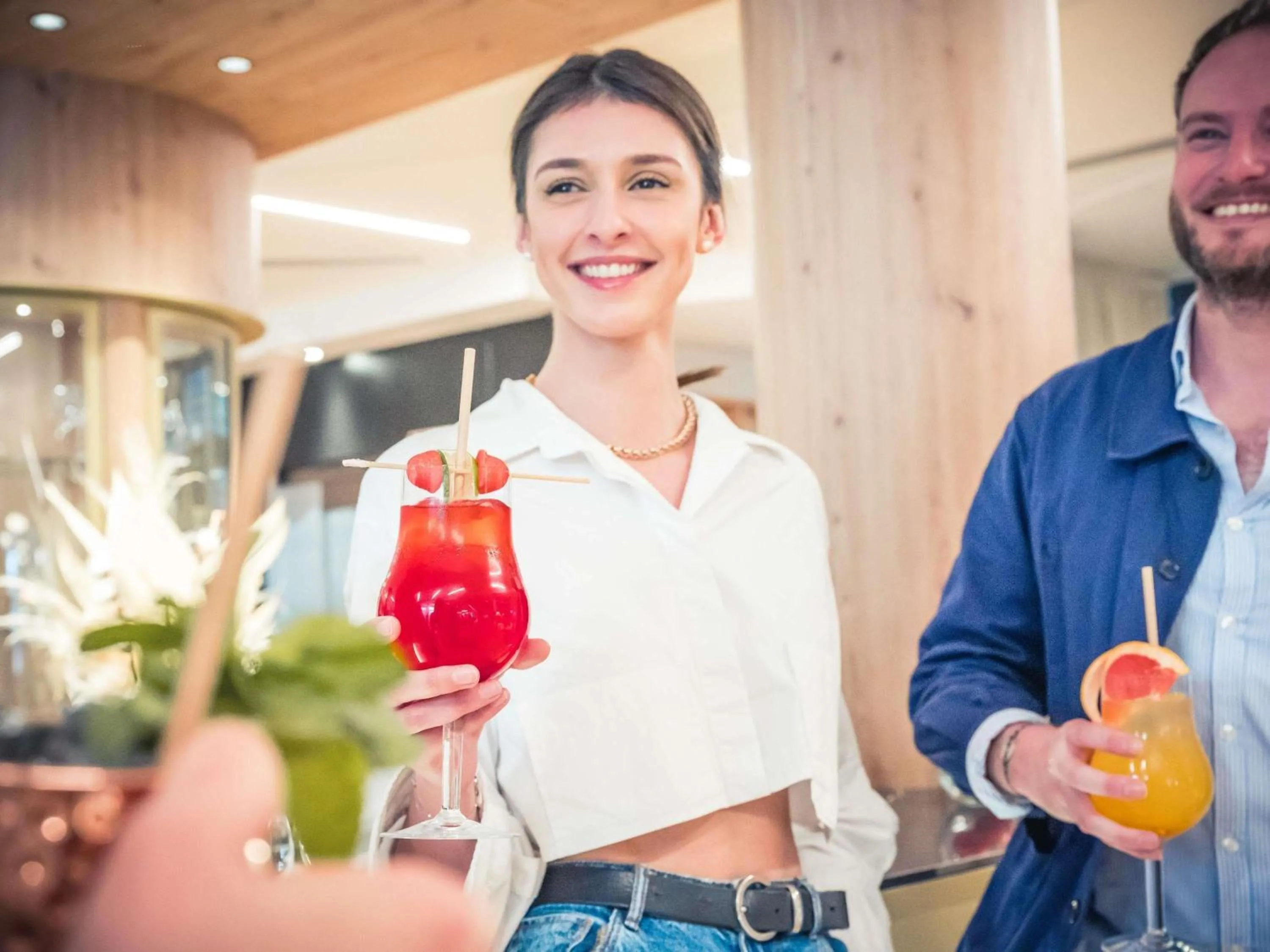 Lounge or bar in Mercure Troyes Centre