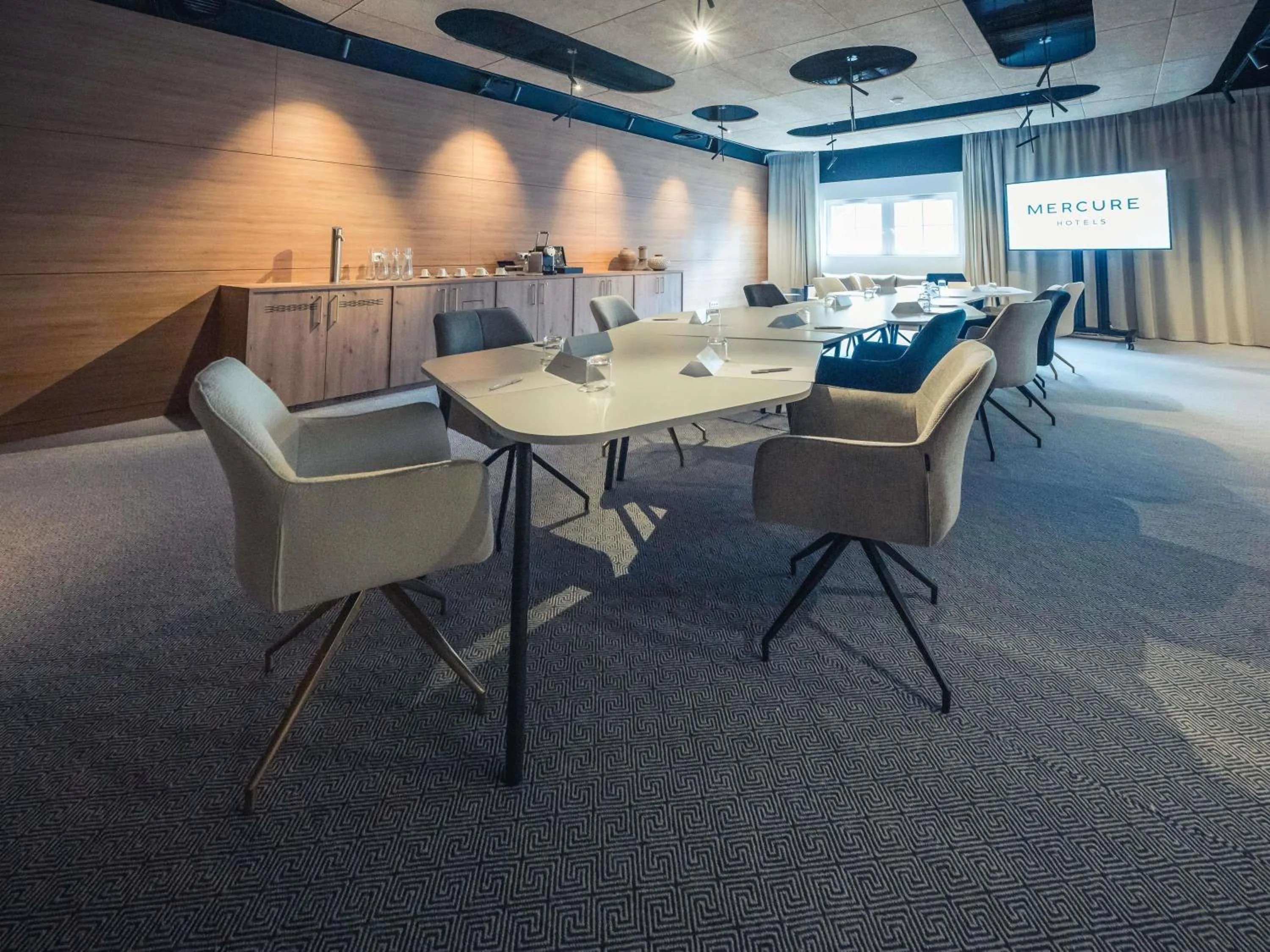 Meeting/conference room in Mercure Troyes Centre