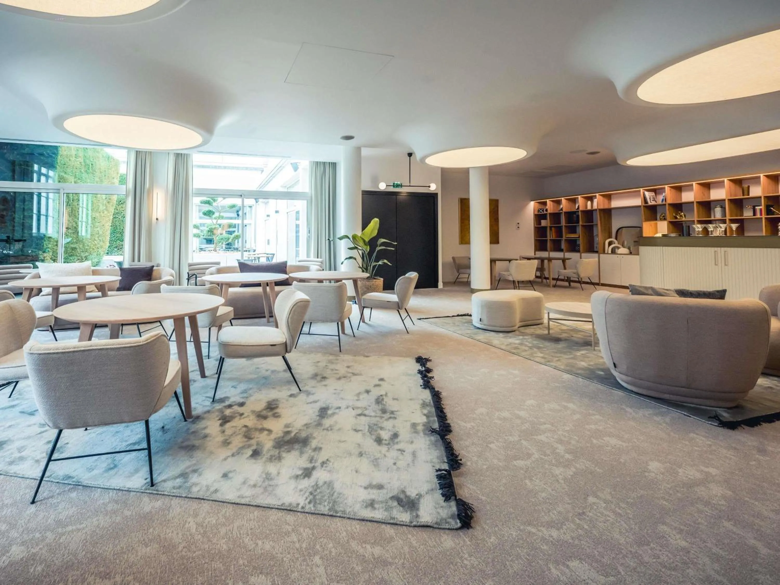 Property building in Mercure Troyes Centre