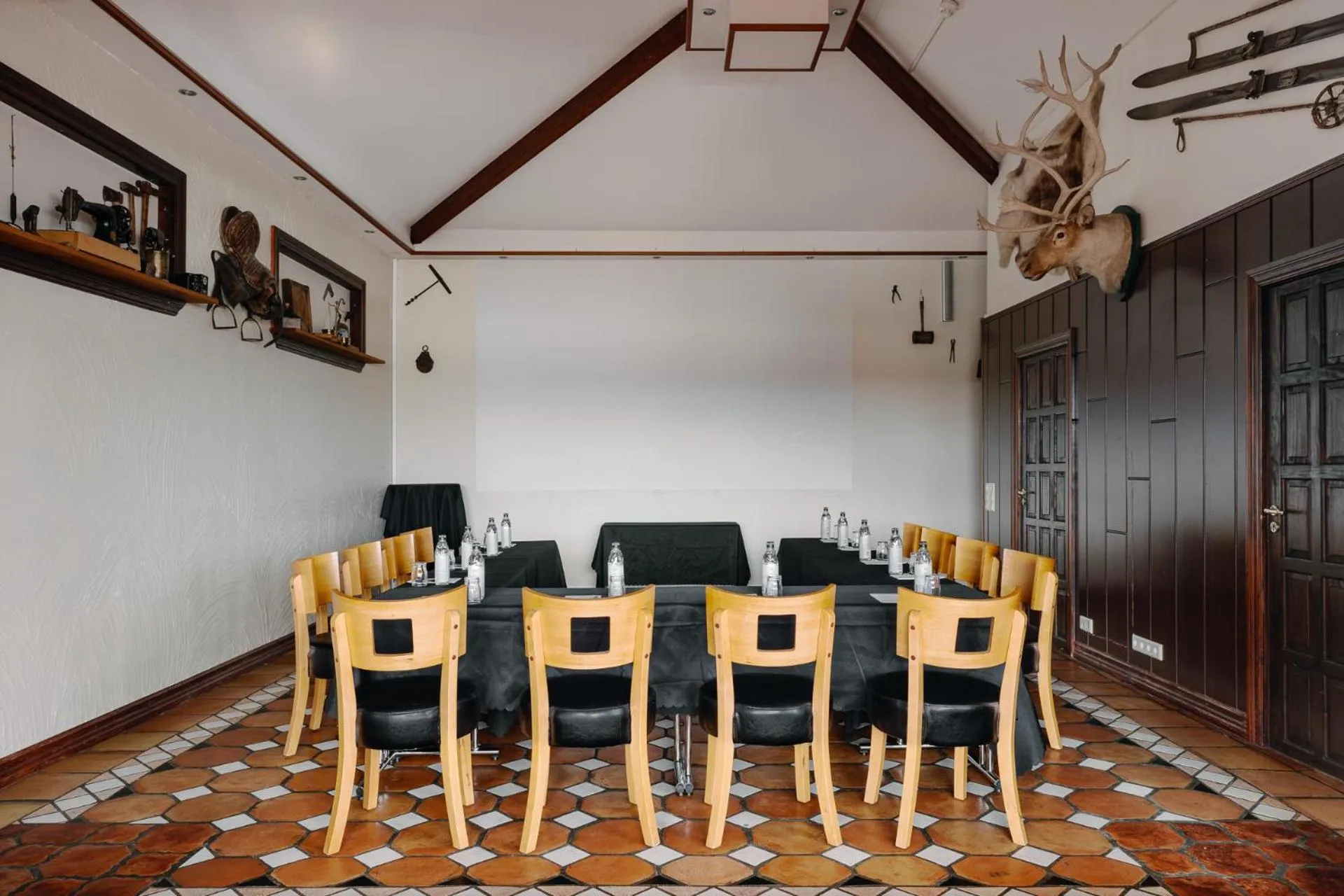 Meeting/conference room in Hotel Kriunes