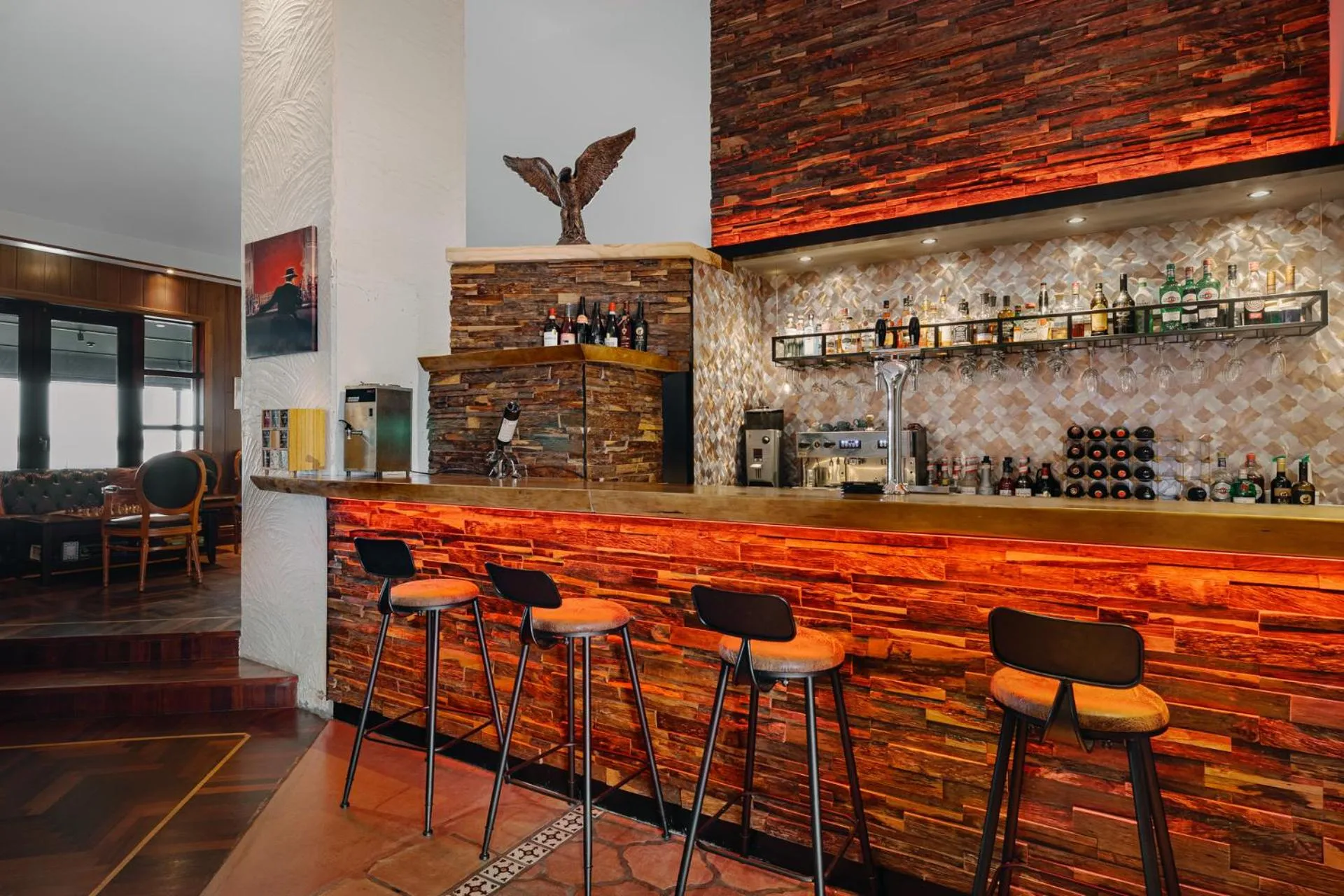 Lounge or bar in Hotel Kriunes