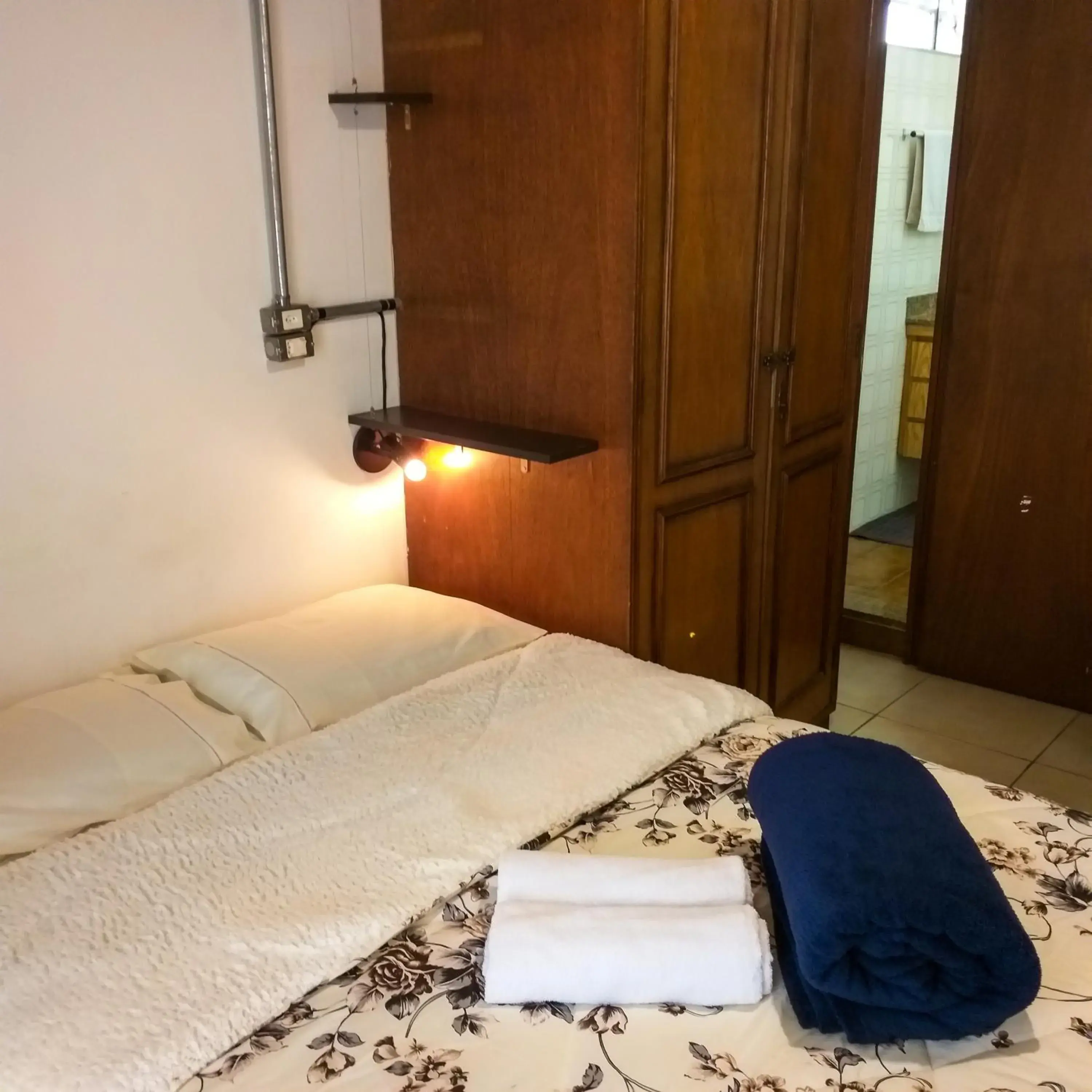 Double Room with Private Bathroom in Micasa Hostel - Congonhas Double Room with Private Bathroom in Micasa Hostel - Congonhas