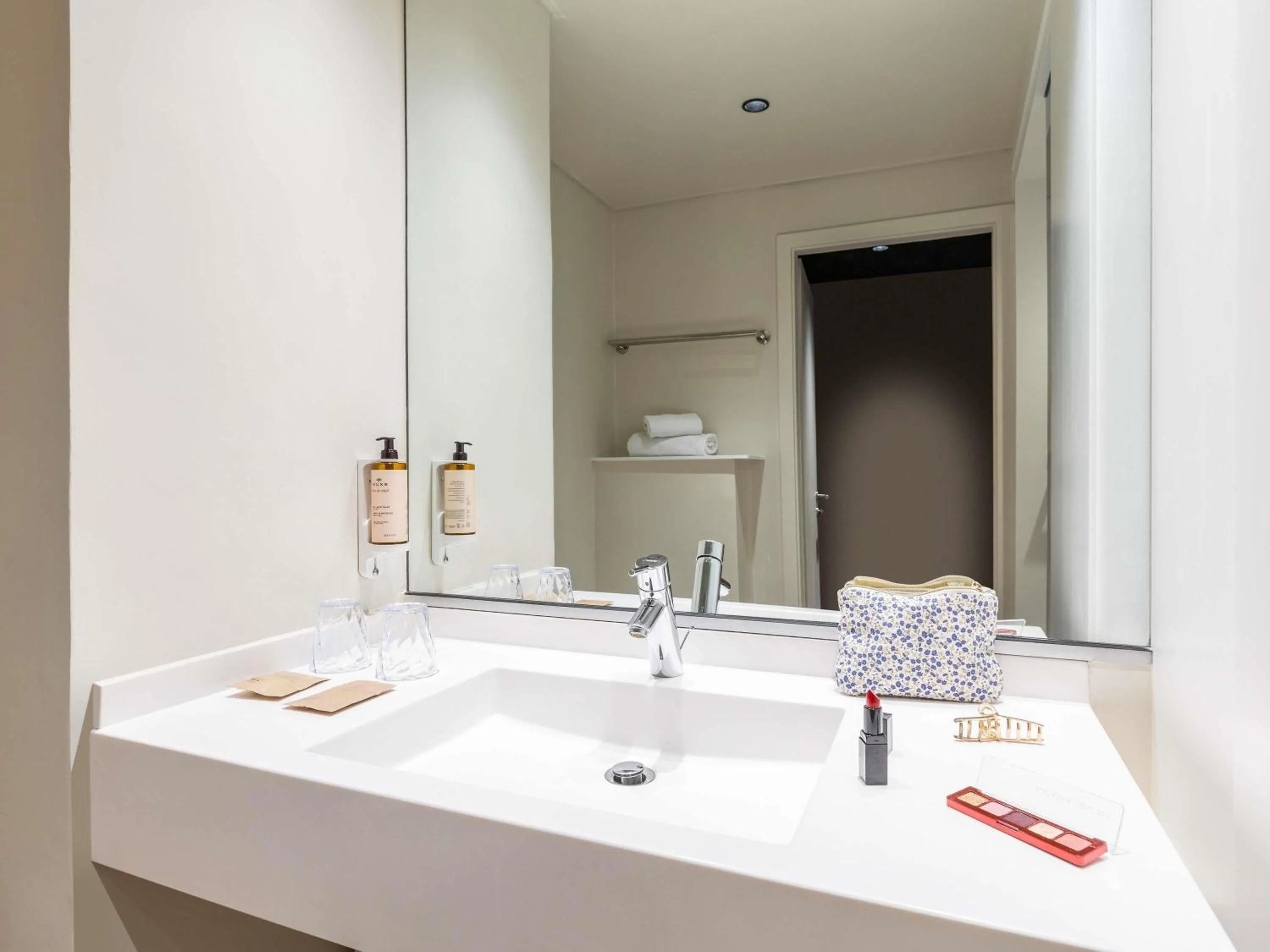 Bedroom in Mercure Metz Centre