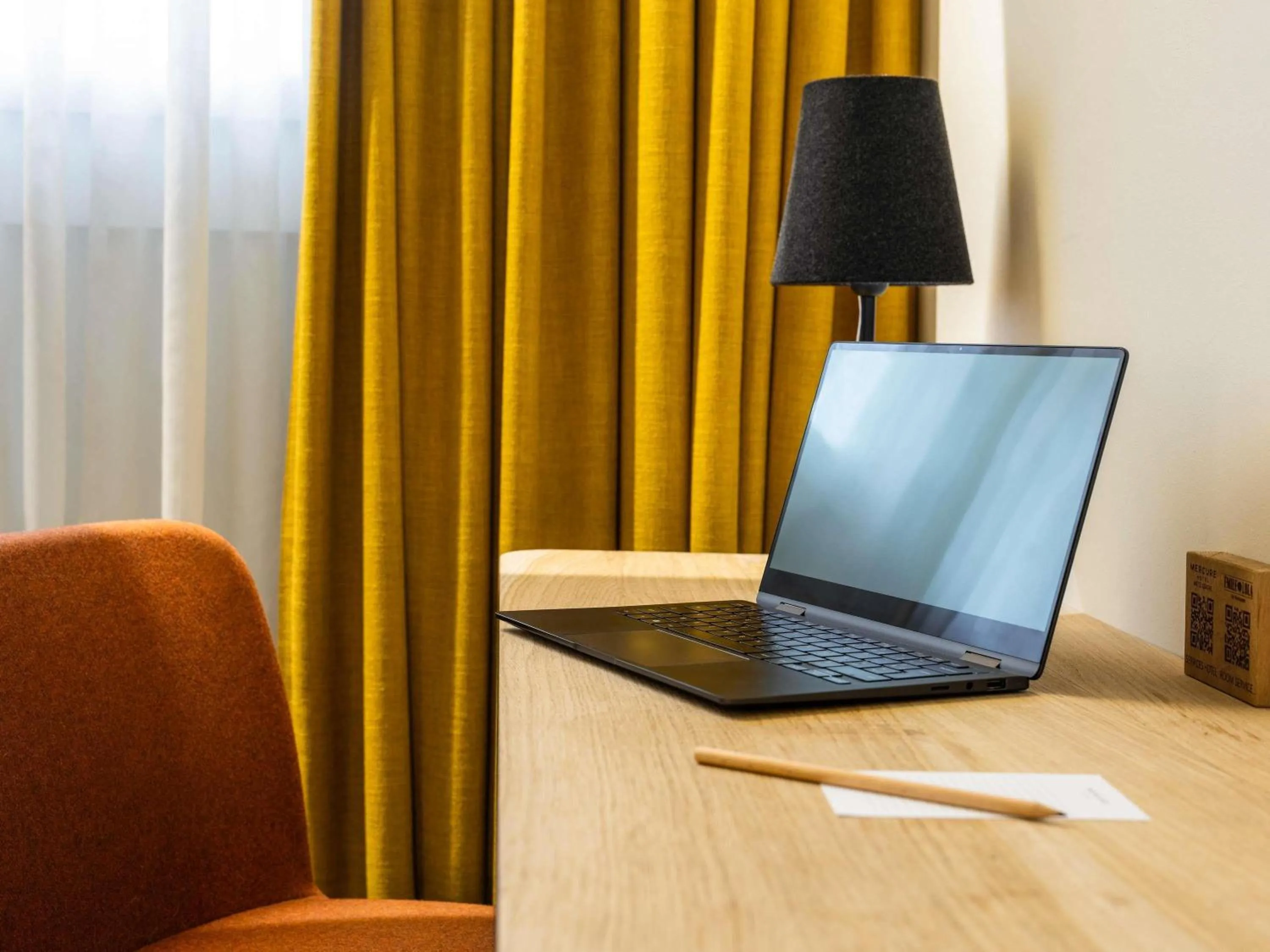 Bedroom in Mercure Metz Centre