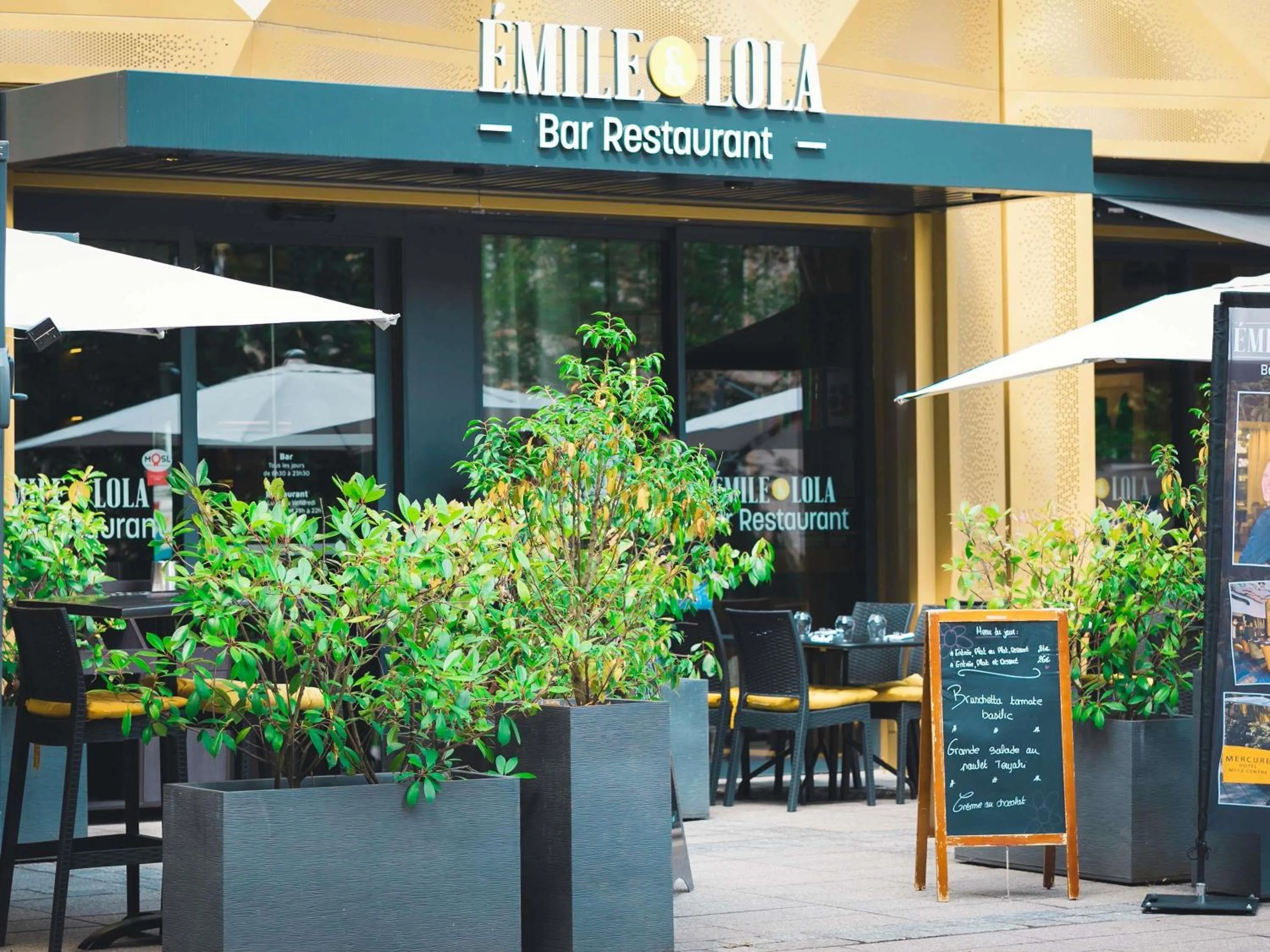 Restaurant/places to eat in Mercure Metz Centre