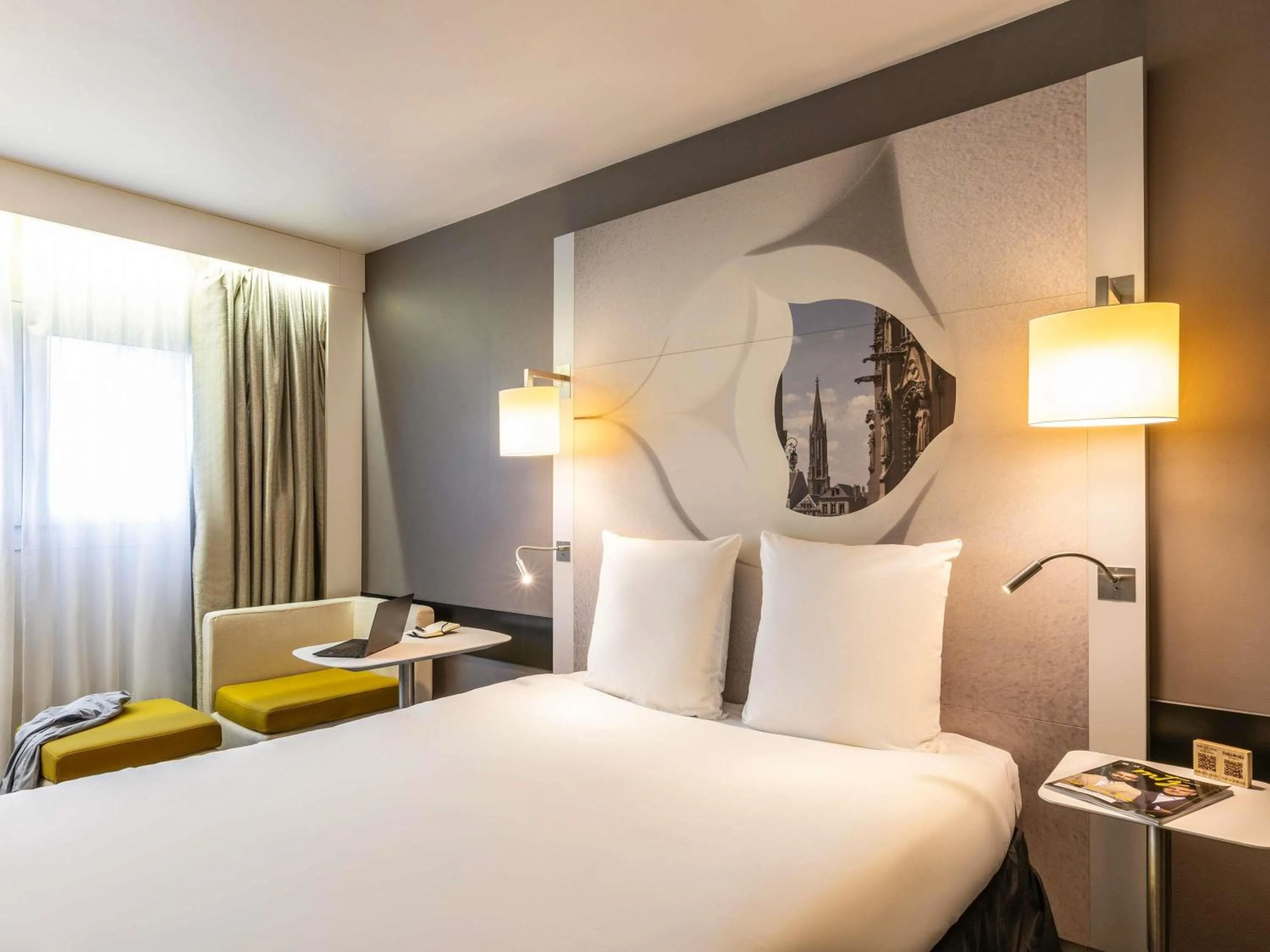 Bedroom, Bed in Mercure Metz Centre