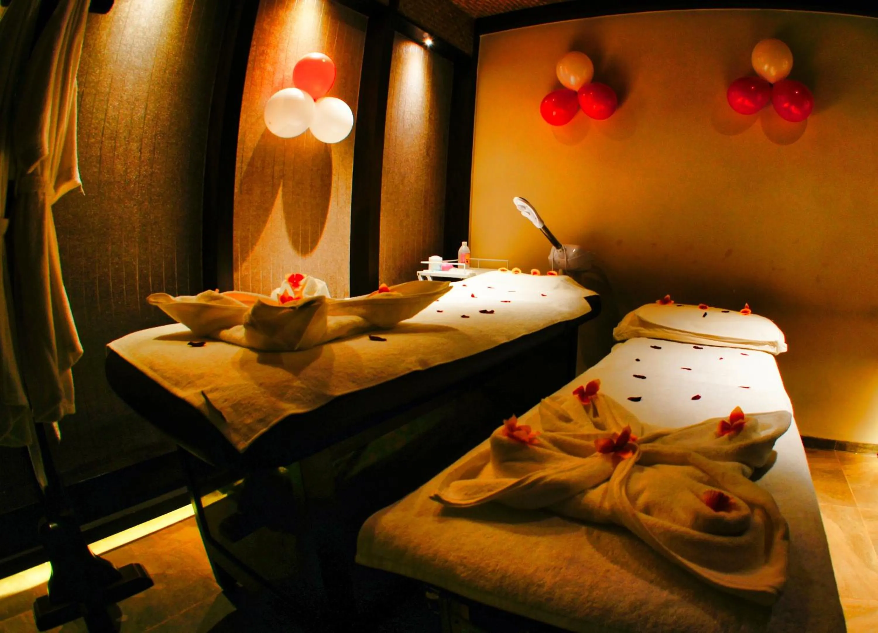 Bed in The Fern Residency, Miramar