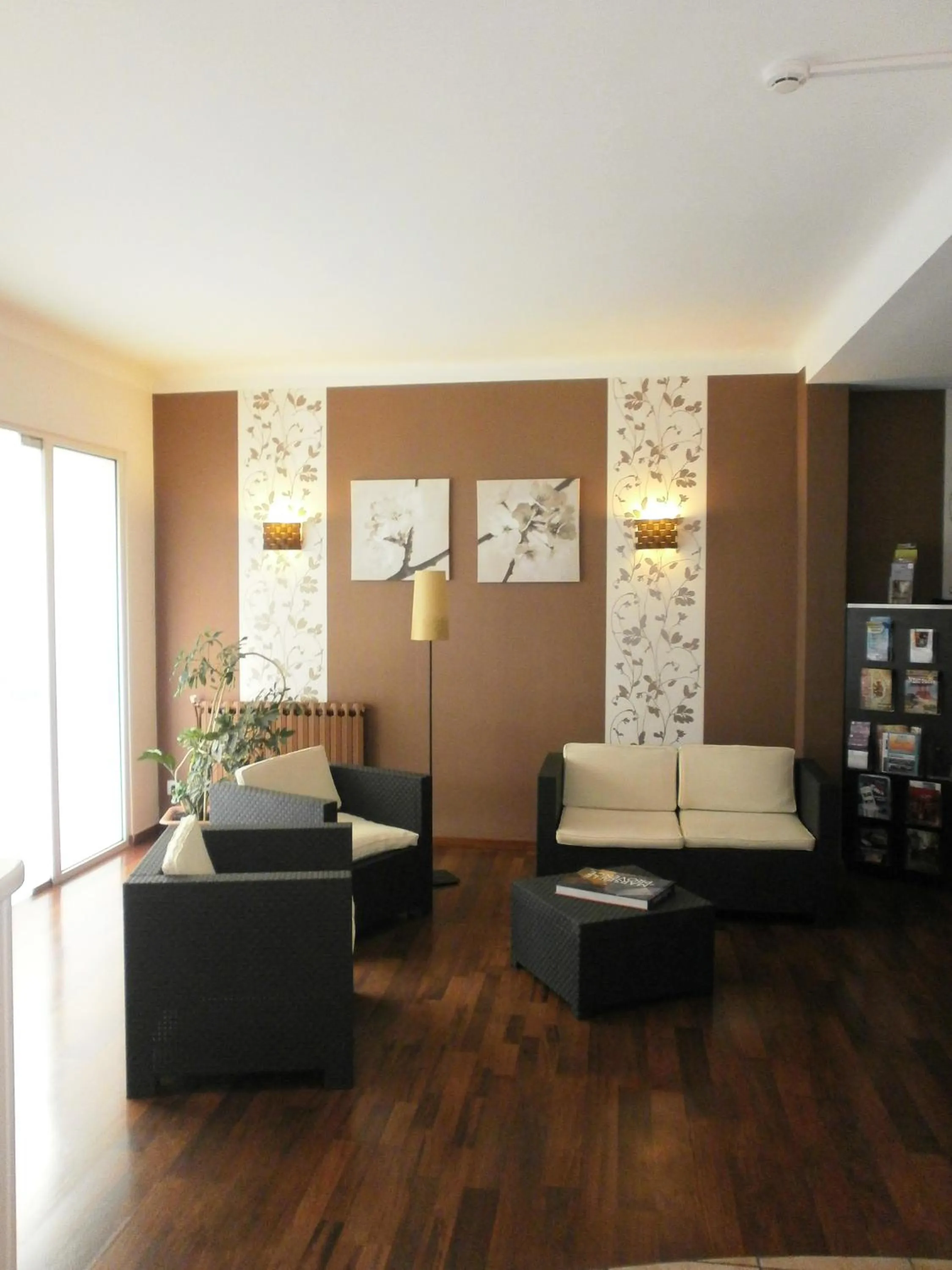Seating area in Hôtel Jaurès