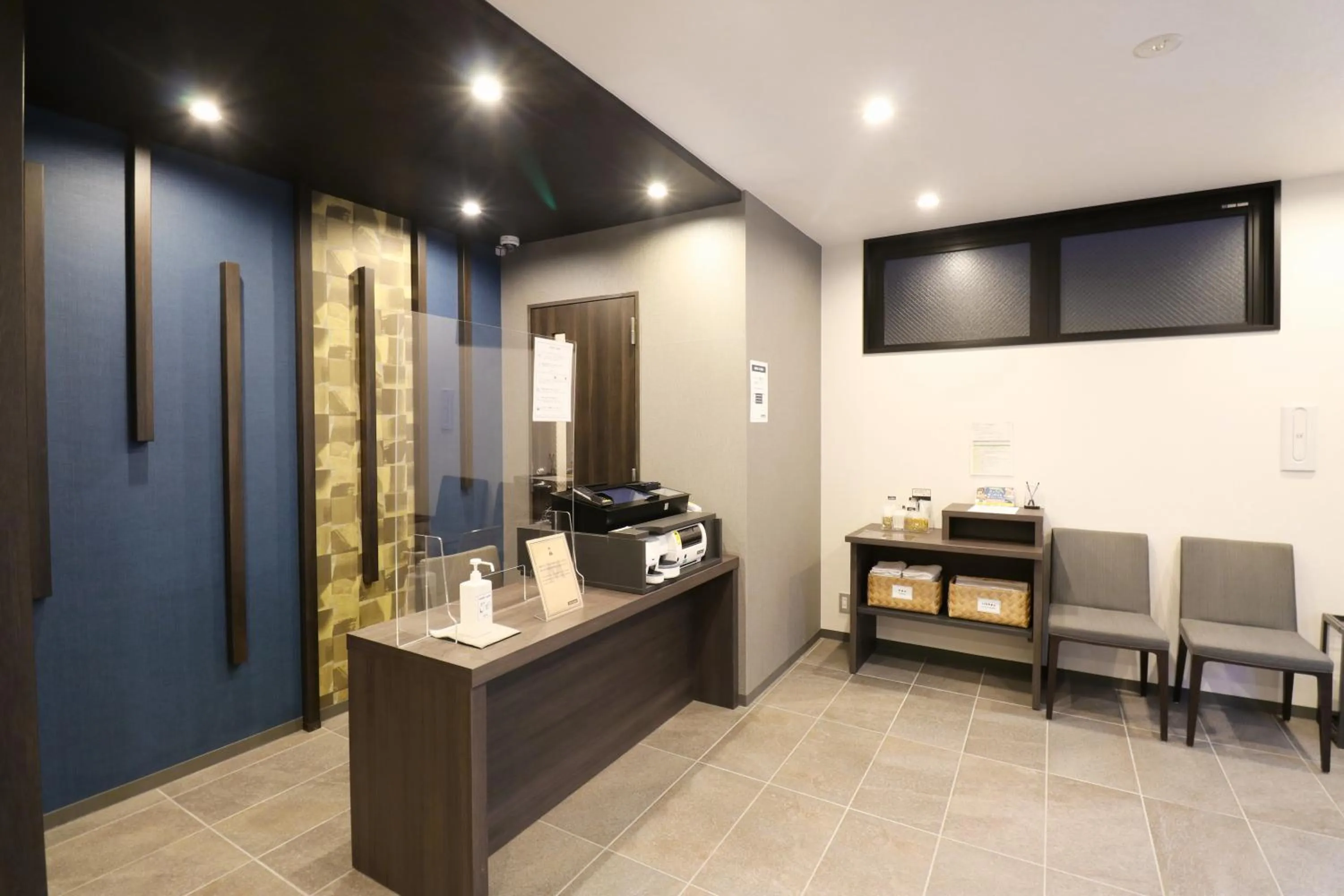 Lobby or reception in M's Hotel Sanjo Wakoku