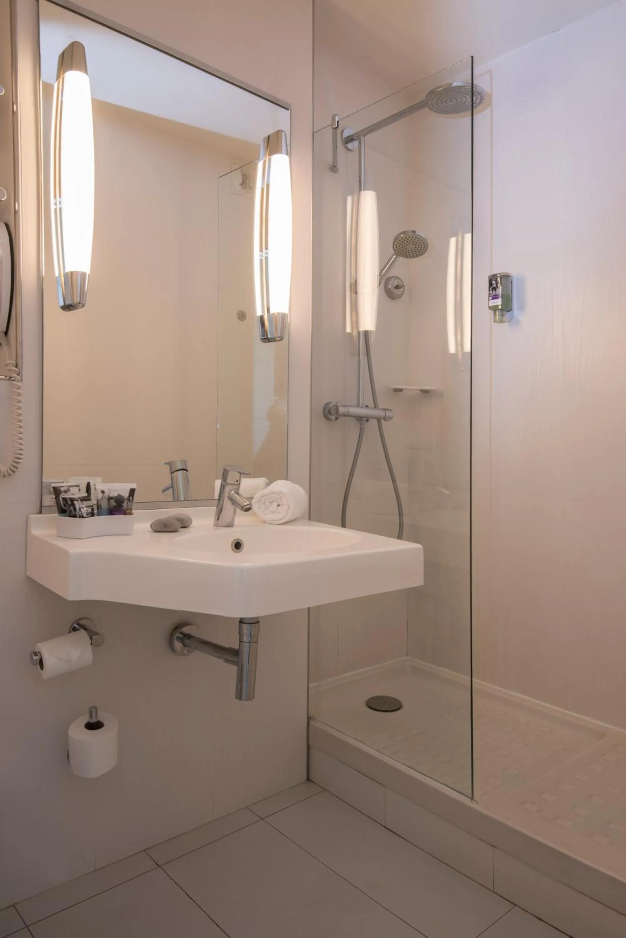 Bathroom in Mercure Ajaccio