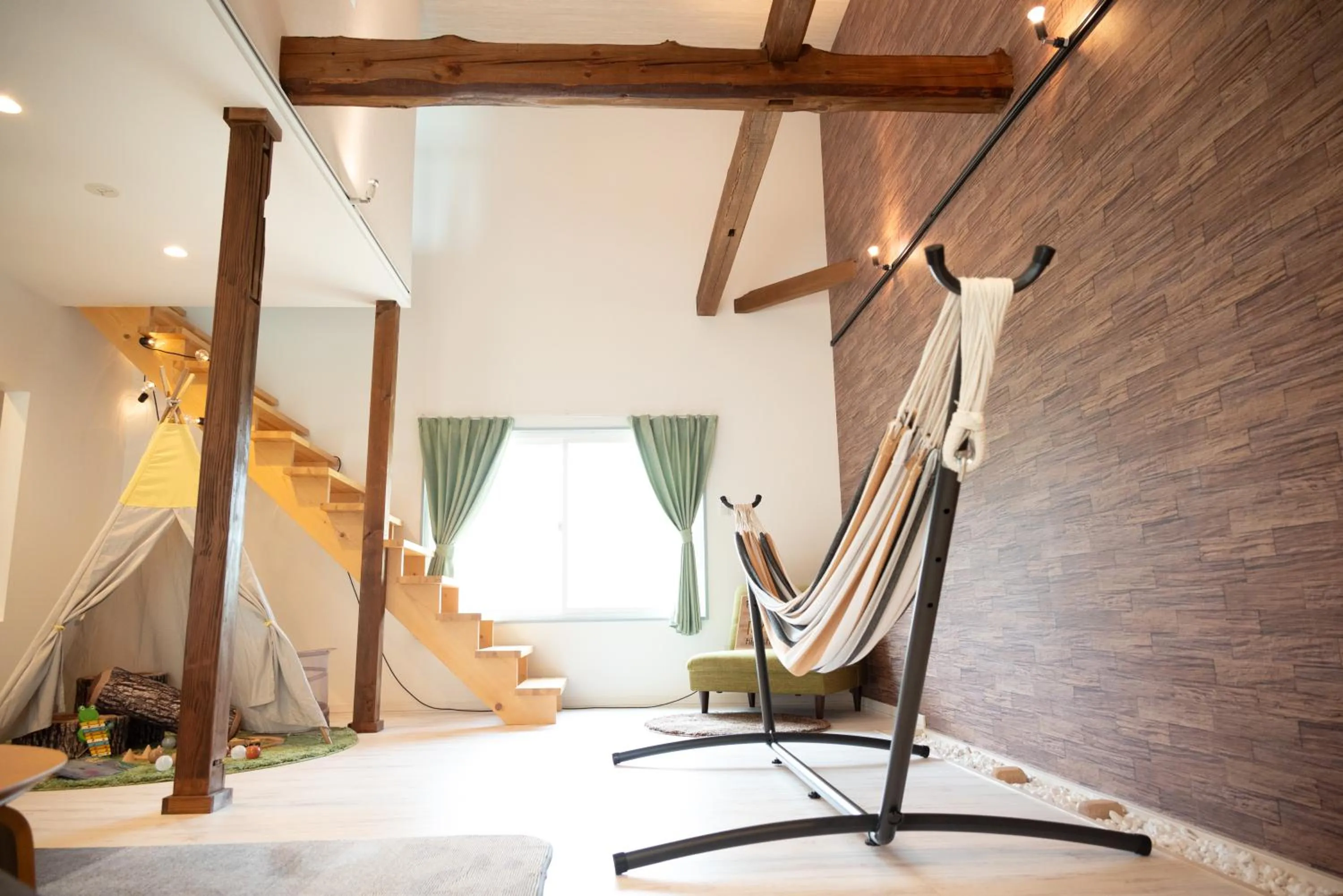 Play Ground BASE -higashikawa-