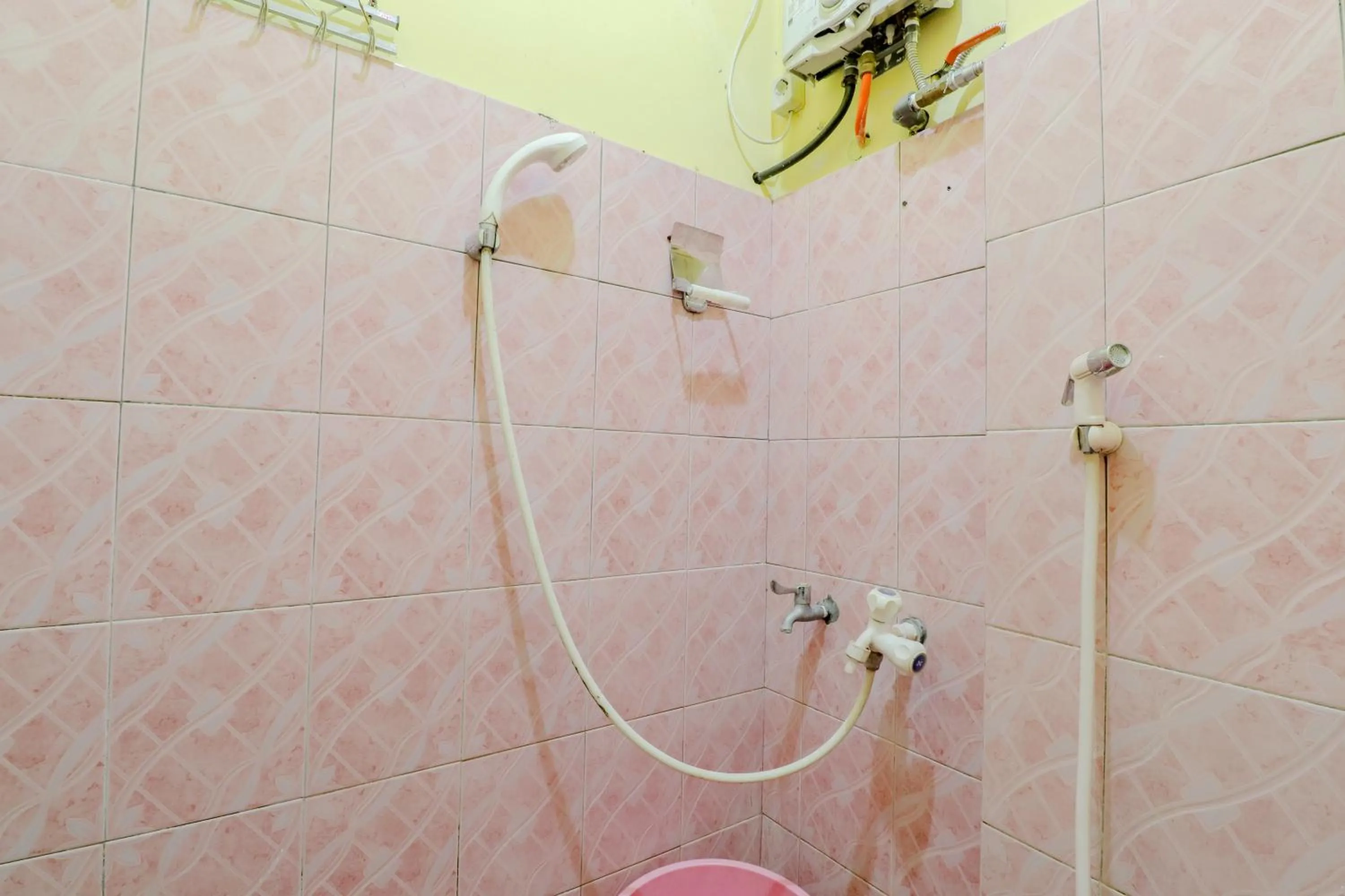 Bathroom in Adinda Beach Hotel and Villa