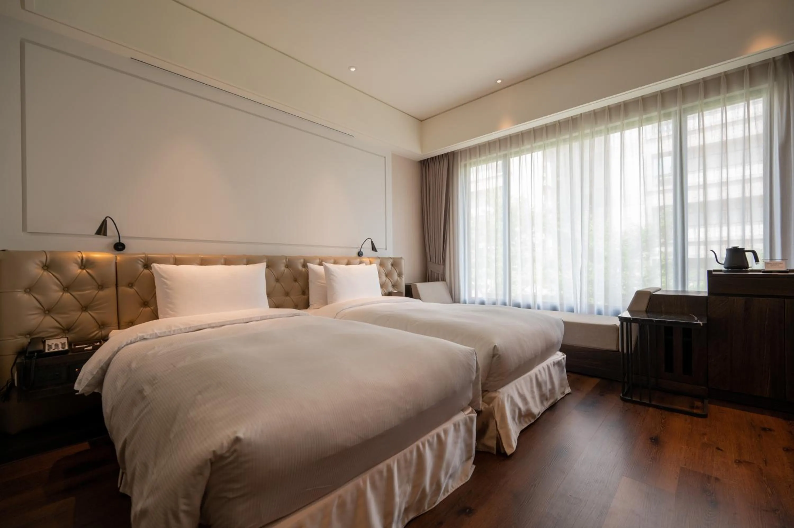 Photo of the whole room, Bed in Hotel Mvsa+Michelin 2 Starred Molino de Urdàniz