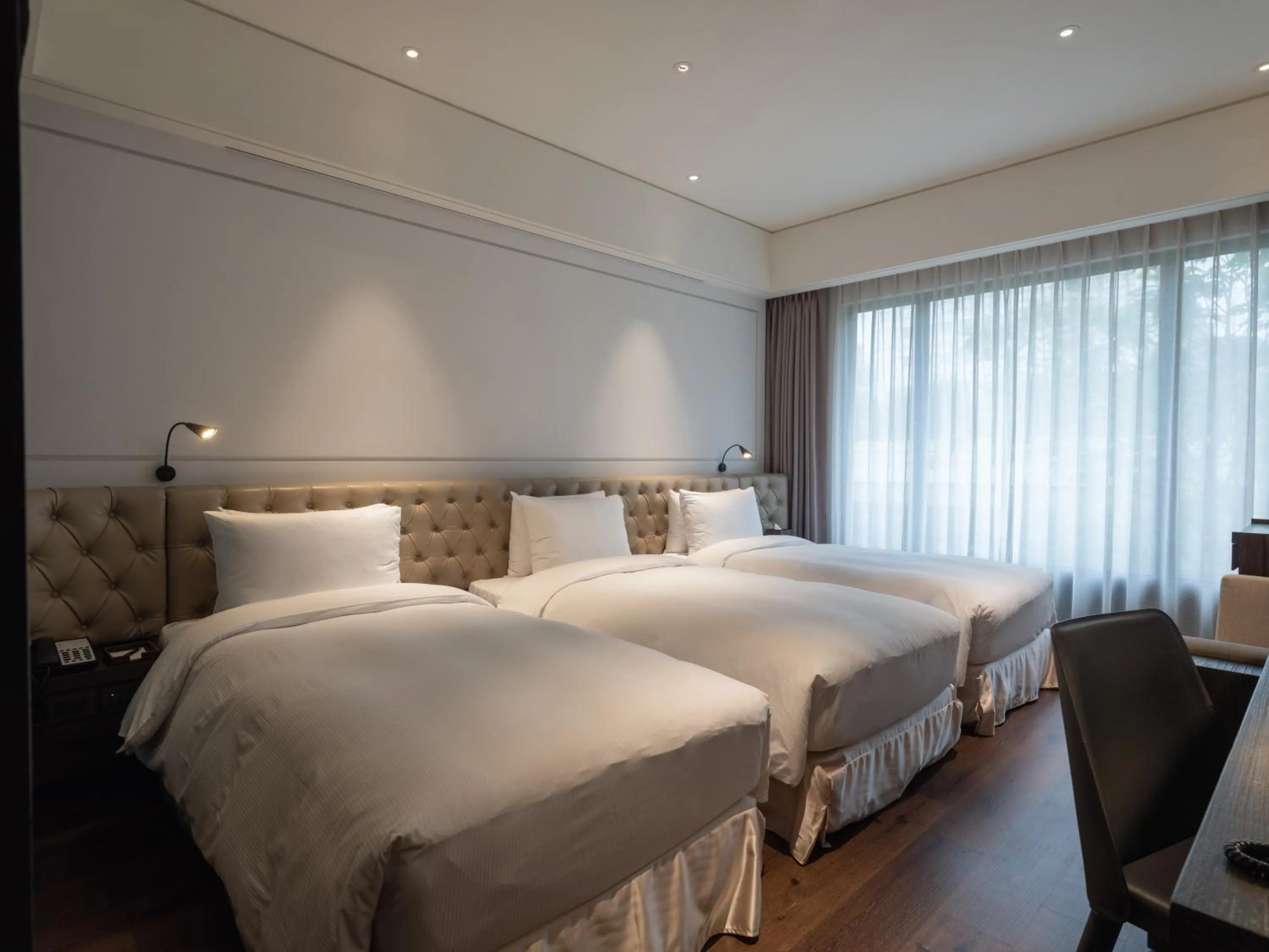 Bed in Hotel Mvsa+Michelin 2 Starred Molino de Urdàniz