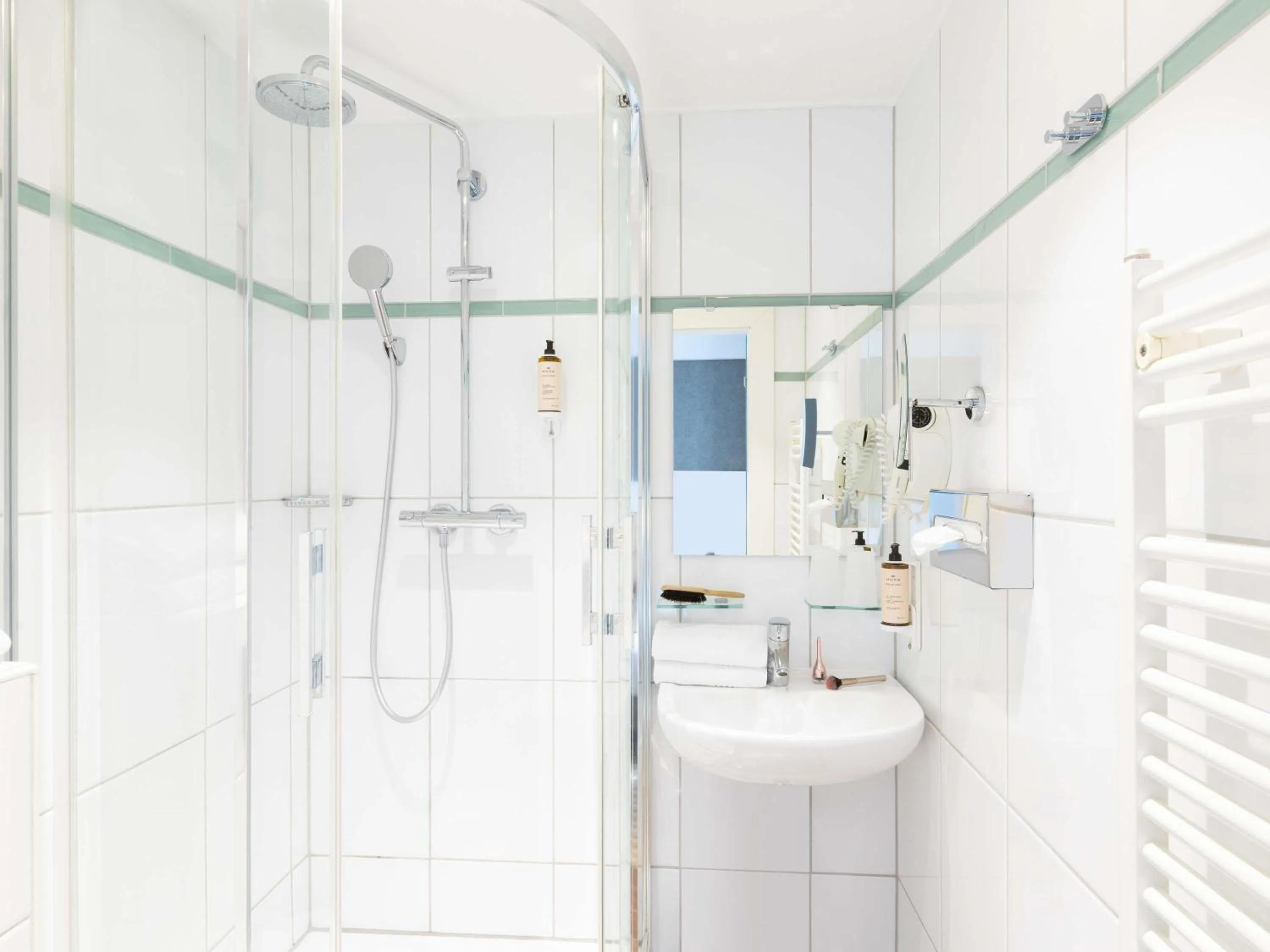 Bedroom in Mercure Strasbourg Centre Petite France