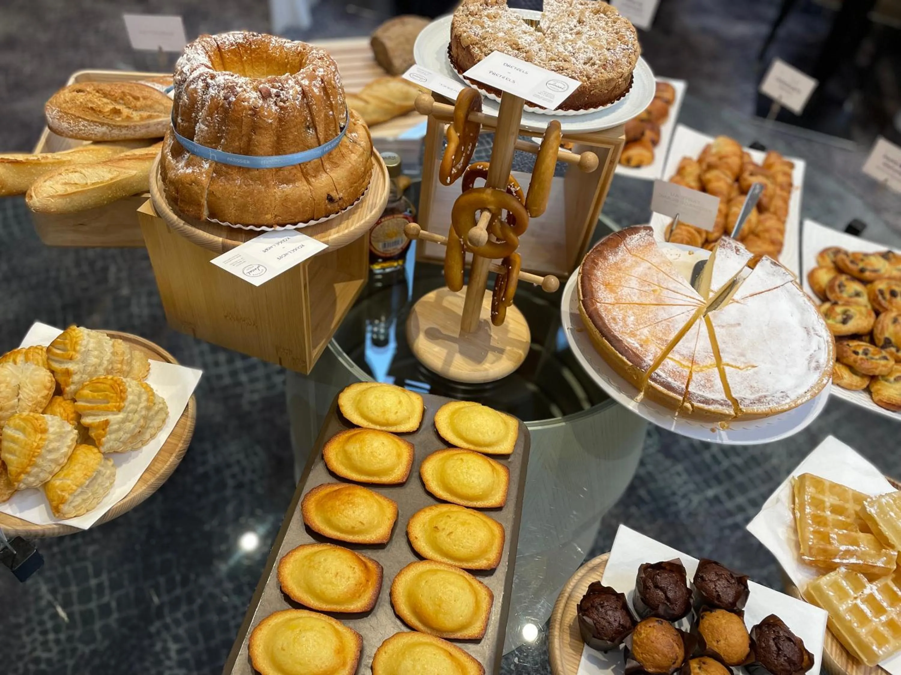 Buffet breakfast in Mercure Strasbourg Centre Petite France