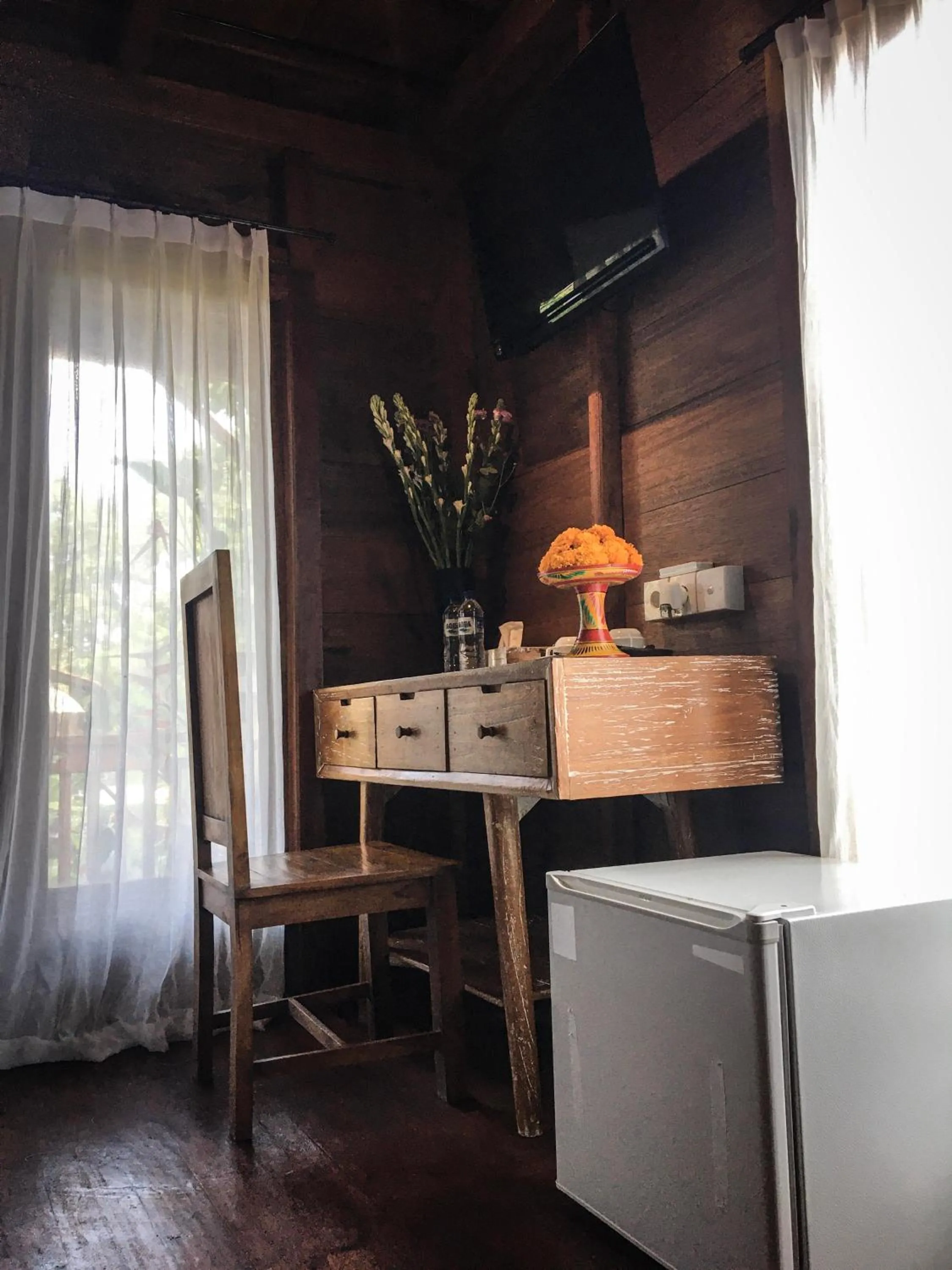 The Jungle Villa Family