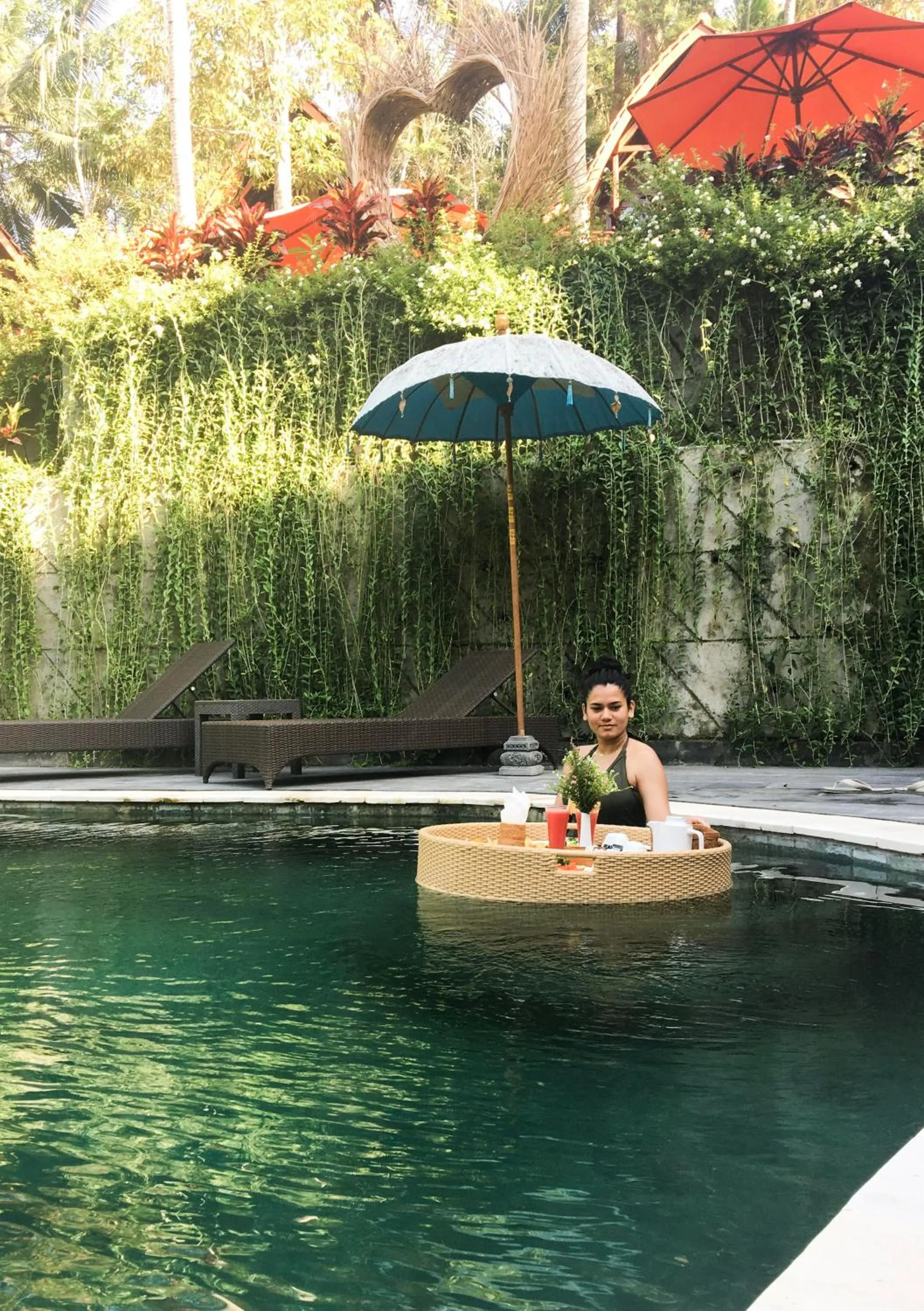 Food and drinks in The Jungle Villa Family