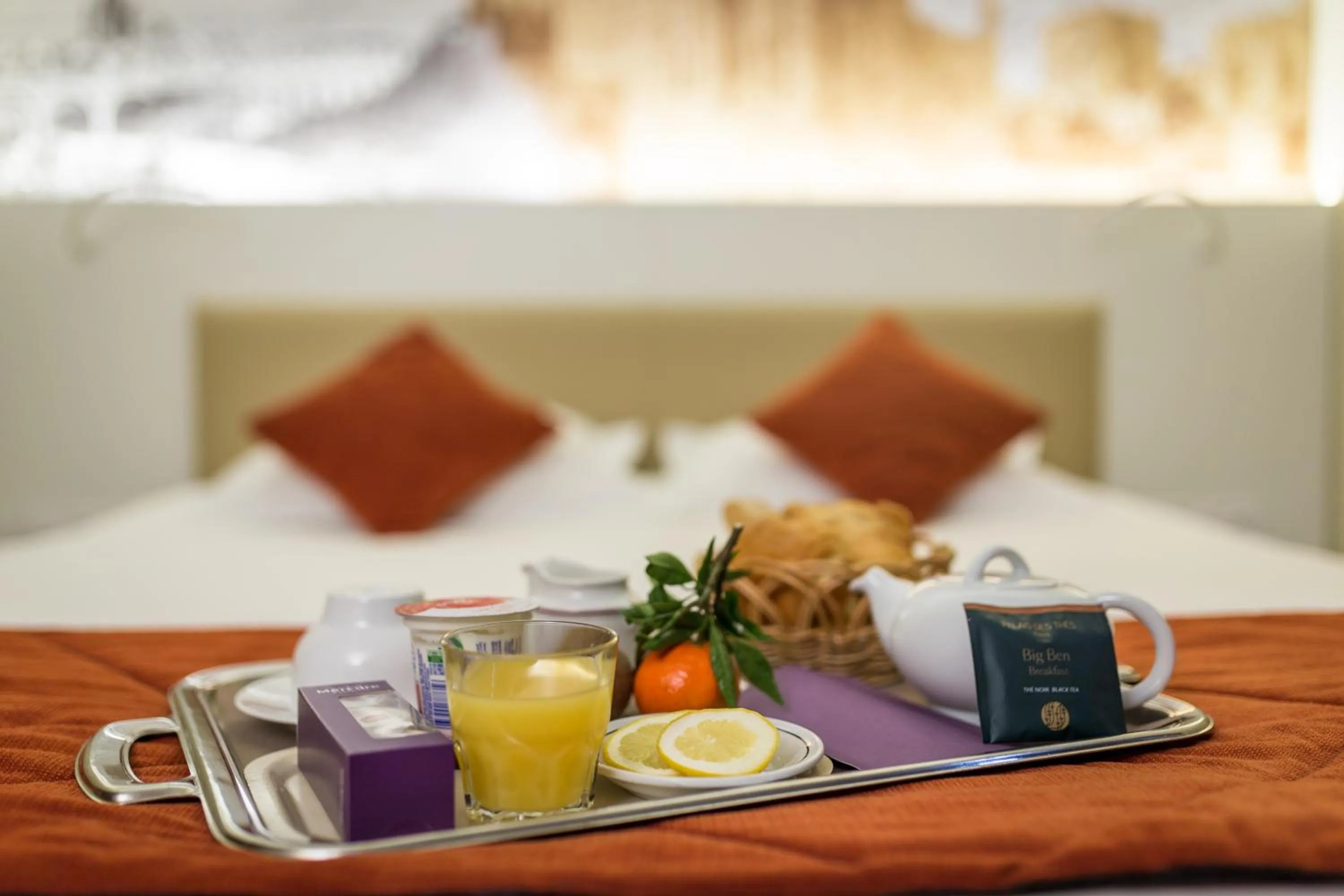 Breakfast, Bed in Mercure Albi Rives du Tarn