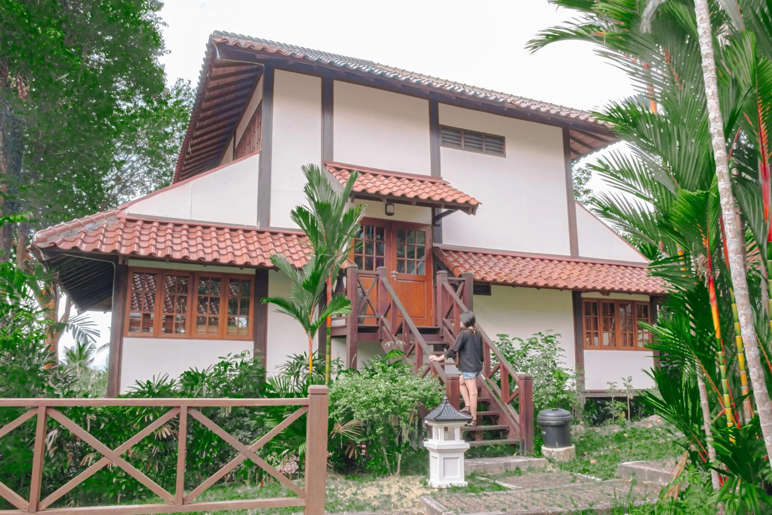 Property building in Nongsa Village