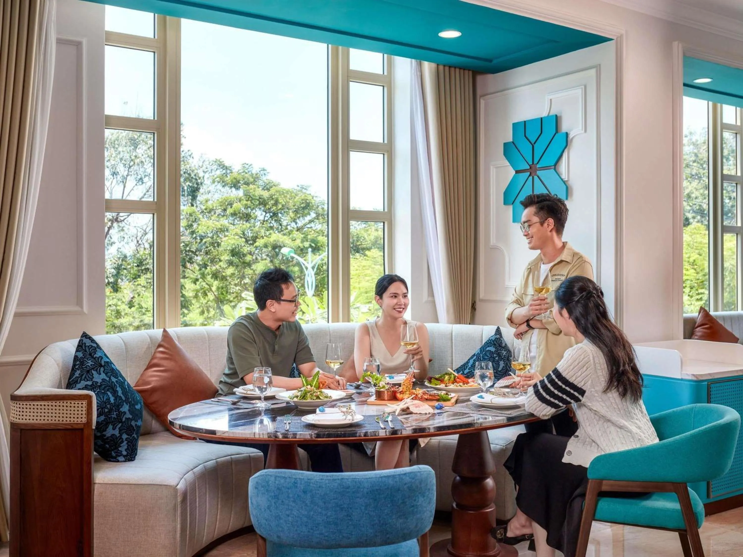 Restaurant/places to eat in Mercure Nha Trang Beach