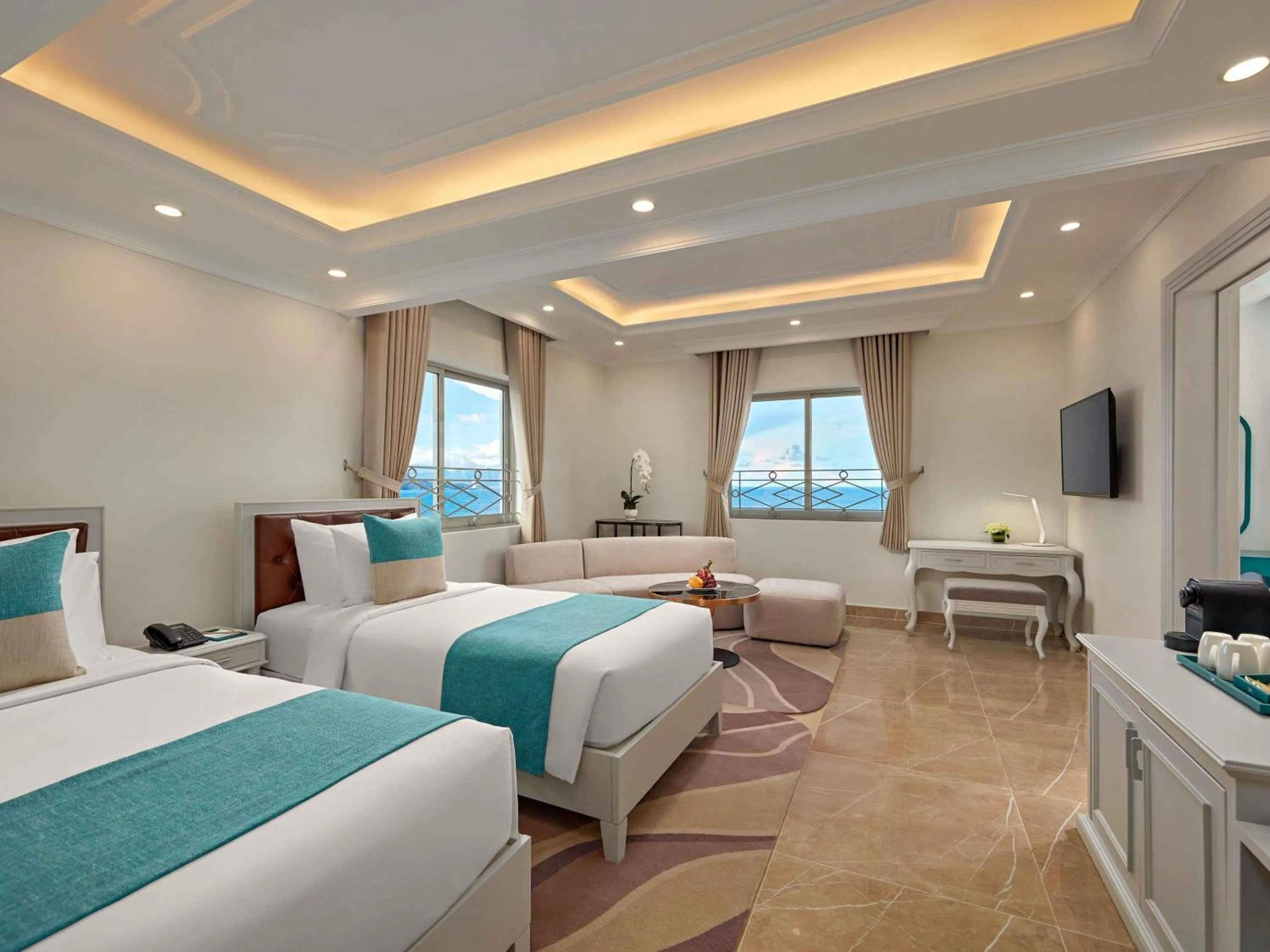 Bedroom, Bed in Mercure Nha Trang Beach